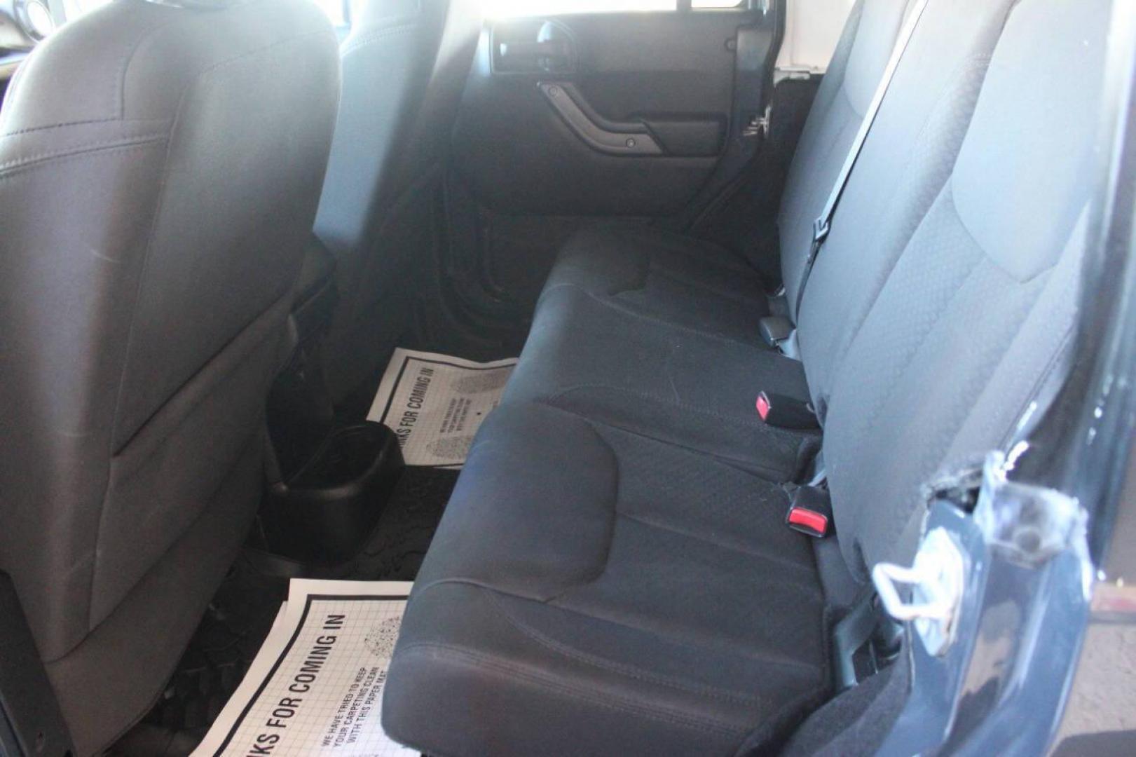 2016 Gray Jeep Wrangler Unlimited Sport 4WD (1C4BJWDG0GL) with an 3.6L V6 DOHC 24V FFV engine, Automatic 5-Speed transmission, located at 4301 NW 39th , Oklahoma City, OK, 73112, (405) 949-5600, 35.512135, -97.598671 - NO DRIVERS LICENCE NO-FULL COVERAGE INSURANCE-NO CREDIT CHECK. COME ON OVER TO SUPERSPORTS AND TAKE A LOOK AND TEST DRIVE. PLEASE GIVE US A CALL AT (405) 949-5600. NO LICENSIA DE MANEJAR- NO SEGURO DE COBERTURA TOTAL- NO VERIFICACCION DE CREDITO. POR FAVOR VENGAN A SUPERSPORTS, ECHE UN - Photo#13