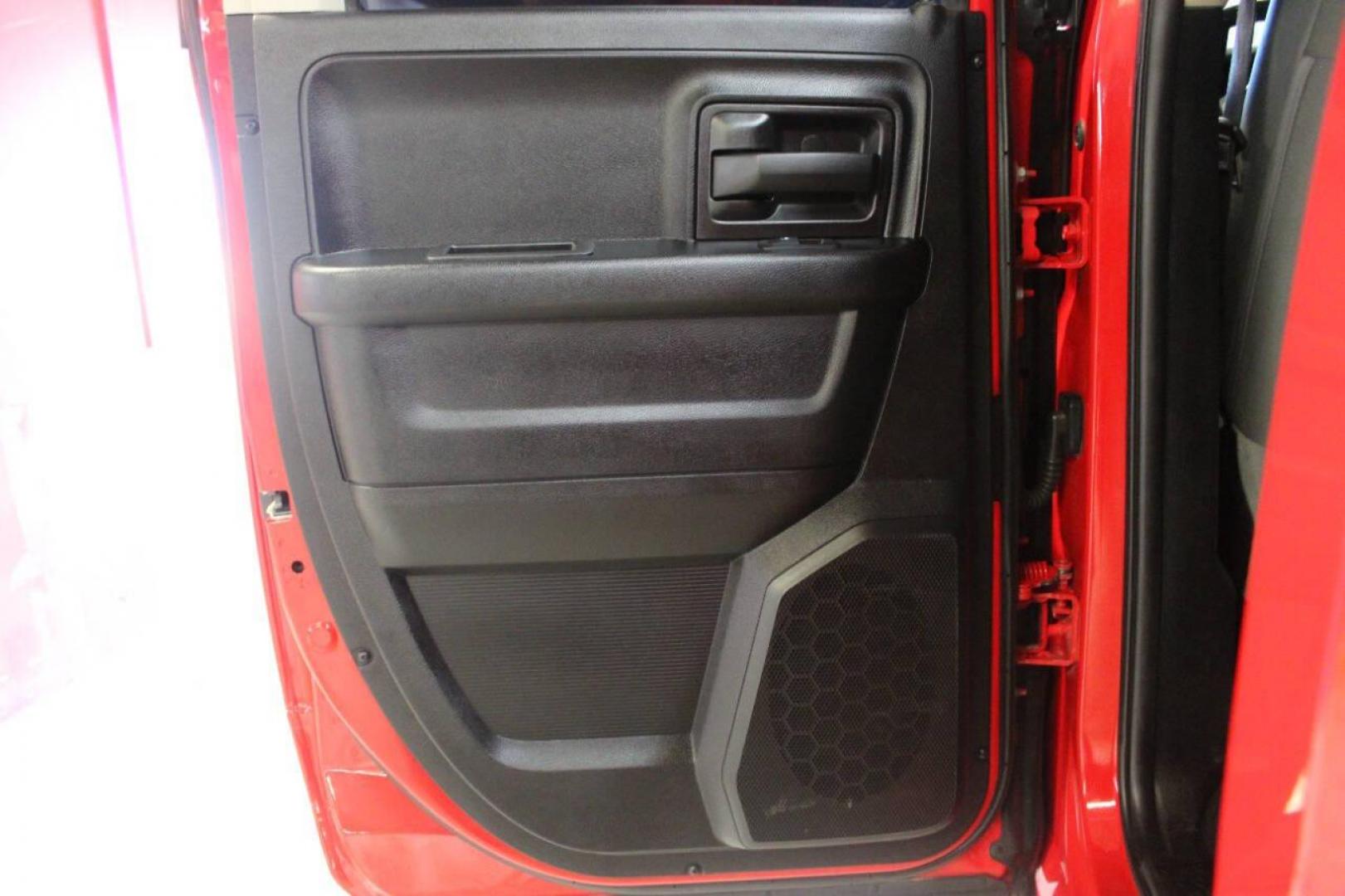 2020 Red RAM 1500 Classic Tradesman Quad Cab 2WD (1C6RR6FG2LS) with an 3.6L V6 DOHC 24V FFV engine, 8A transmission, located at 4301 NW 39th , Oklahoma City, OK, 73112, (405) 949-5600, 35.512135, -97.598671 - NO DRIVERS LICENCE NO-FULL COVERAGE INSURANCE-NO CREDIT CHECK. COME ON OVER TO SUPERSPORTS AND TAKE A LOOK AND TEST DRIVE. PLEASE GIVE US A CALL AT (405) 949-5600. NO LICENSIA DE MANEJAR- NO SEGURO DE COBERTURA TOTAL- NO VERIFICACCION DE CREDITO. POR FAVOR VENGAN A SUPERSPORTS, ECHE UN - Photo#15