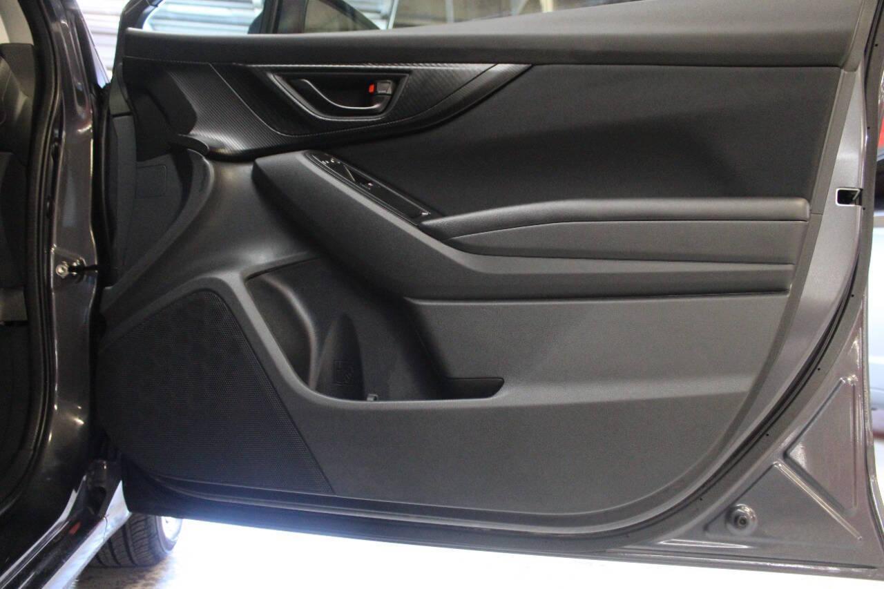 2023 Gray Subaru Impreza 2.0i Premium CVT 5-Door (4S3GTAV65P3) with an 2.0L H4 DOHC 16V engine, CVT transmission, located at 4301 NW 39th , Oklahoma City, OK, 73112, (405) 949-5600, 35.512135, -97.598671 - NO DRIVERS LICENCE -NO FULL COVERAGE INSURANCE - NO CREDIT CHECK. COME ON OVER TO SUPERSPORTS, TAKE A LOOK AND TEST DRIVE. PLEASE GIVE US A CALL AT (405) 949-5600. NO LICENCIA DE CONDUCIR - NO SEGURO DE COBERTURA TOTAL - NO VERIFICACION DE CREDITO. VISITENOS EN SUPERSPORTS, MIRE NUESTRO - Photo#9