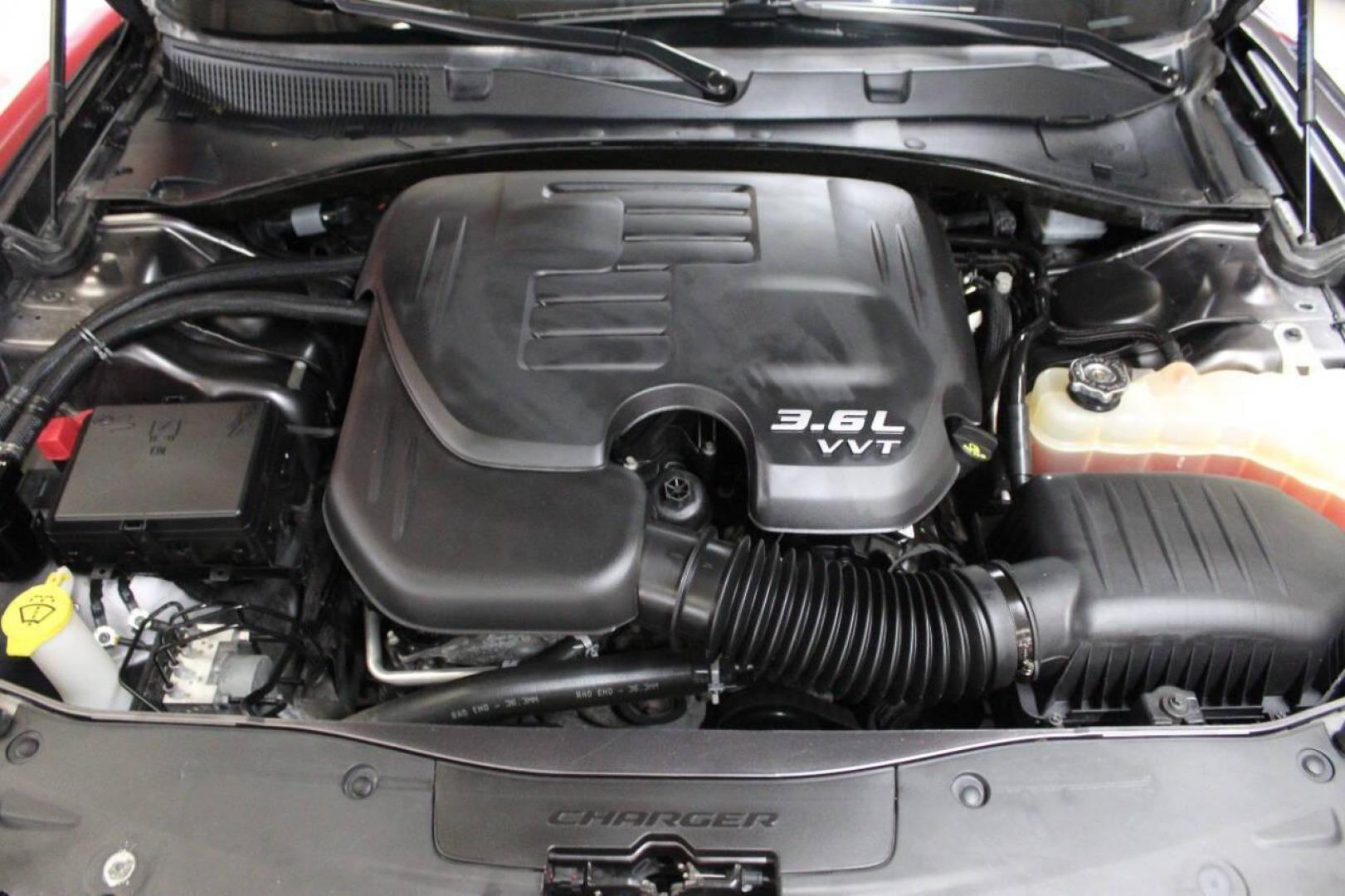 2018 Gray Dodge Charger SXT (2C3CDXHG8JH) with an 3.6L V6 DOHC 24V engine, 8A transmission, located at 4301 NW 39th , Oklahoma City, OK, 73112, (405) 949-5600, 35.512135, -97.598671 - NO DRIVERS LICENCE NO-FULL COVERAGE INSURANCE-NO CREDIT CHECK. COME ON OVER TO SUPERSPORTS AND TAKE A LOOK AND TEST DRIVE. PLEASE GIVE US A CALL AT (405) 949-5600. NO LICENSIA DE MANEJAR- NO SEGURO DE COBERTURA TOTAL- NO VERIFICACCION DE CREDITO. POR FAVOR VENGAN A SUPERSPORTS, ECHE UN - Photo#7