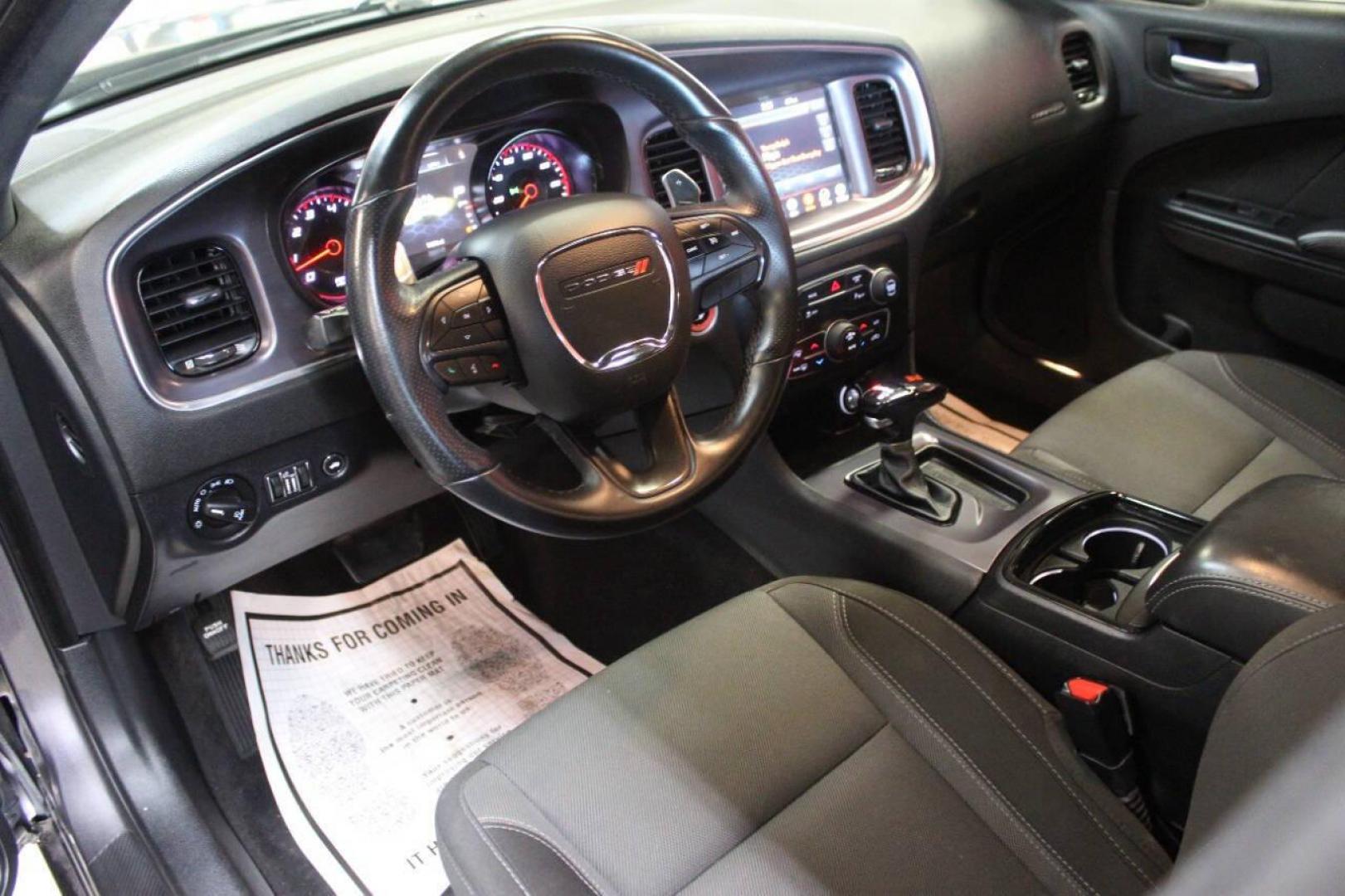 2018 Gray Dodge Charger SXT (2C3CDXHG8JH) with an 3.6L V6 DOHC 24V engine, 8A transmission, located at 4301 NW 39th , Oklahoma City, OK, 73112, (405) 949-5600, 35.512135, -97.598671 - NO DRIVERS LICENCE NO-FULL COVERAGE INSURANCE-NO CREDIT CHECK. COME ON OVER TO SUPERSPORTS AND TAKE A LOOK AND TEST DRIVE. PLEASE GIVE US A CALL AT (405) 949-5600. NO LICENSIA DE MANEJAR- NO SEGURO DE COBERTURA TOTAL- NO VERIFICACCION DE CREDITO. POR FAVOR VENGAN A SUPERSPORTS, ECHE UN - Photo#15