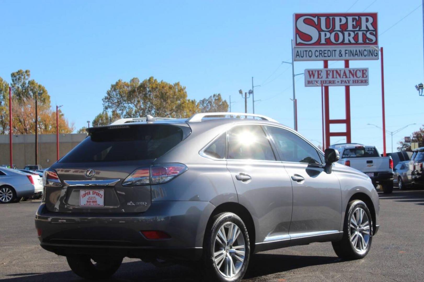 2015 Gray Lexus RX 350 FWD (2T2ZK1BA4FC) with an 3.5L V6 DOHC 24V engine, 6-Speed Automatic transmission, located at 4301 NW 39th , Oklahoma City, OK, 73112, (405) 949-5600, 35.512135, -97.598671 - NO DRIVERS LICENCE NO-FULL COVERAGE INSURANCE-NO CREDIT CHECK. COME ON OVER TO SUPERSPORTS AND TAKE A LOOK AND TEST DRIVE. PLEASE GIVE US A CALL AT (405) 949-5600. NO LICENSIA DE MANEJAR- NO SEGURO DE COBERTURA TOTAL- NO VERIFICACCION DE CREDITO. POR FAVOR VENGAN A SUPERSPORTS, ECHE UN - Photo#4