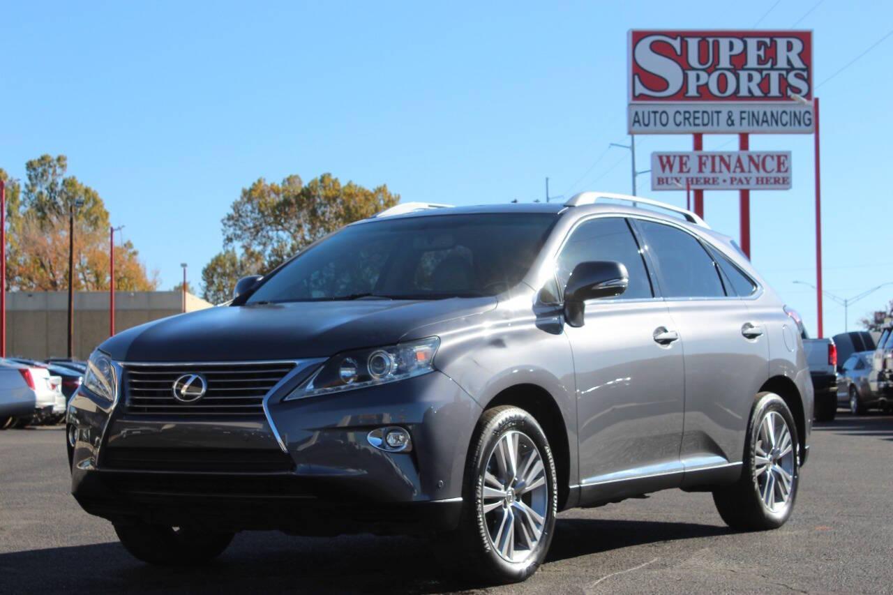 2015 Gray Lexus RX 350 FWD (2T2ZK1BA4FC) with an 3.5L V6 DOHC 24V engine, 6-Speed Automatic transmission, located at 4301 NW 39th , Oklahoma City, OK, 73112, (405) 949-5600, 35.512135, -97.598671 - NO DRIVERS LICENCE -NO FULL COVERAGE INSURANCE - NO CREDIT CHECK. COME ON OVER TO SUPERSPORTS, TAKE A LOOK AND TEST DRIVE. PLEASE GIVE US A CALL AT (405) 949-5600. NO LICENCIA DE CONDUCIR - NO SEGURO DE COBERTURA TOTAL - NO VERIFICACION DE CREDITO. VISITENOS EN SUPERSPORTS, MIRE NUESTRO - Photo#6