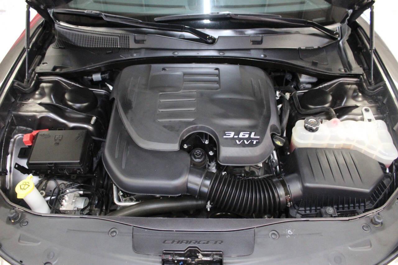 2023 Gray Dodge Charger SXT (2C3CDXBG4PH) with an 3.6L V6 DOHC 24V engine, 8A transmission, located at 4301 NW 39th , Oklahoma City, OK, 73112, (405) 949-5600, 35.512135, -97.598671 - Photo#7