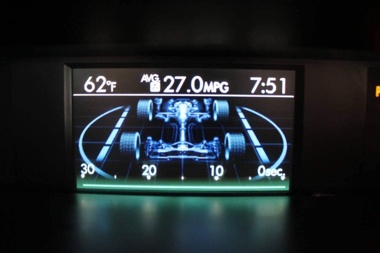 2018 Silver Subaru Forester 2.5i Premium PZEV CVT (JF2SJABC1JH) with an 2.5L H4 SOHC 16V engine, CVT transmission, located at 4301 NW 39th , Oklahoma City, OK, 73112, (405) 949-5600, 35.512135, -97.598671 - NO DRIVERS LICENCE -NO FULL COVERAGE INSURANCE - NO CREDIT CHECK. COME ON OVER TO SUPERSPORTS, TAKE A LOOK AND TEST DRIVE. PLEASE GIVE US A CALL AT (405) 949-5600. NO LICENCIA DE CONDUCIR - NO SEGURO DE COBERTURA TOTAL - NO VERIFICACION DE CREDITO. VISITENOS EN SUPERSPORTS, MIRE NUESTRO - Photo#20