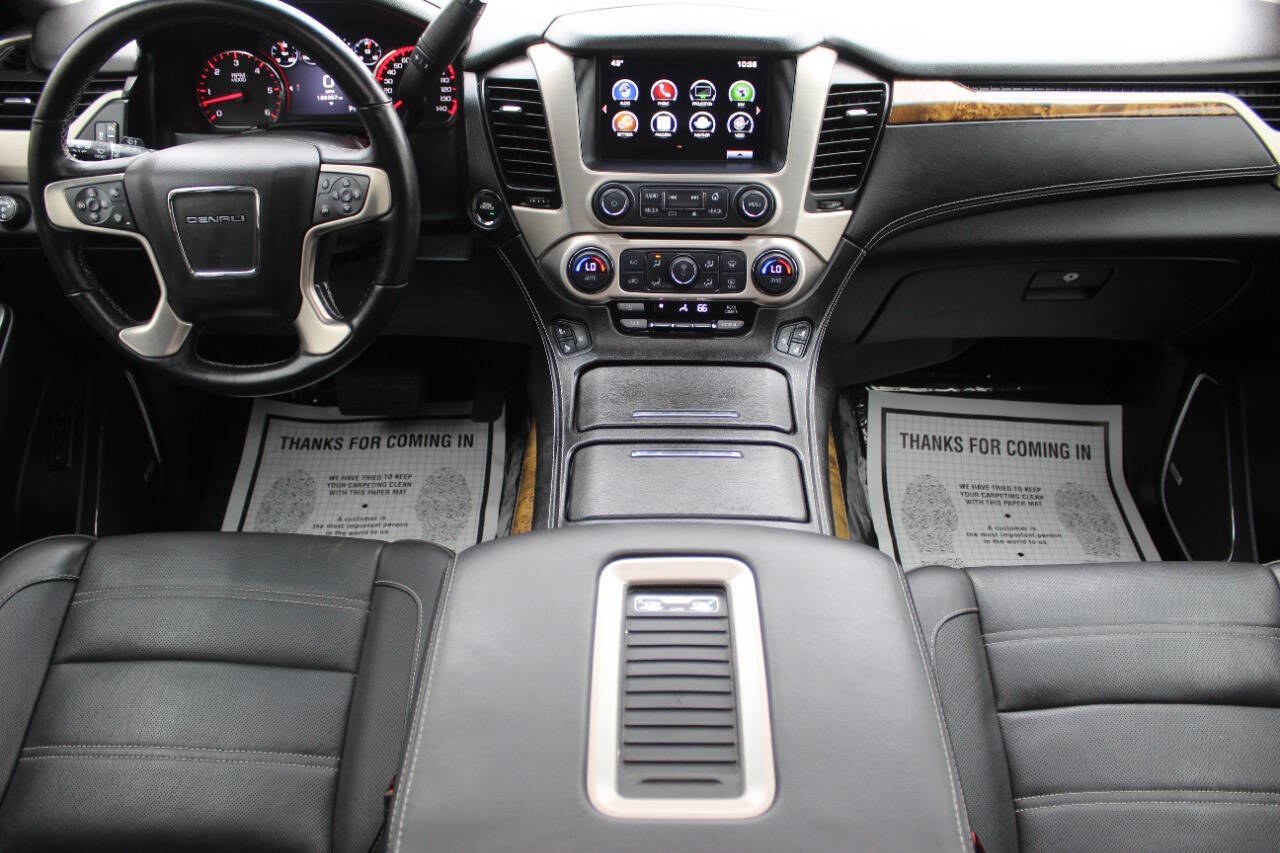 2016 Charcoal GMC Yukon XL Denali 4WD (1GKS2HKJ5GR) with an 6.2L V8 6.2L V8 engine, Automatic 8-Speed transmission, located at 4301 NW 39th , Oklahoma City, OK, 73112, (405) 949-5600, 35.512135, -97.598671 - Hablamos espanol. SPEND SMART --- BUY FROM SUPER SPORTS. ALL PRICES, DOWN PAYMENTS, PAYMENTS, AND FINANCE TERMS ARE NEGOTIABLE AT THE TIME OF APPROVAL. WE WILL WORK WITH YOU TO FIT YOUR BUDGET. WE WILL EVEN LOWER AND ADJUST THE NUMBERS TO HELP MAKE THE VEHICLE MORE AFFORDABLE FOR YOU.- Photo#18