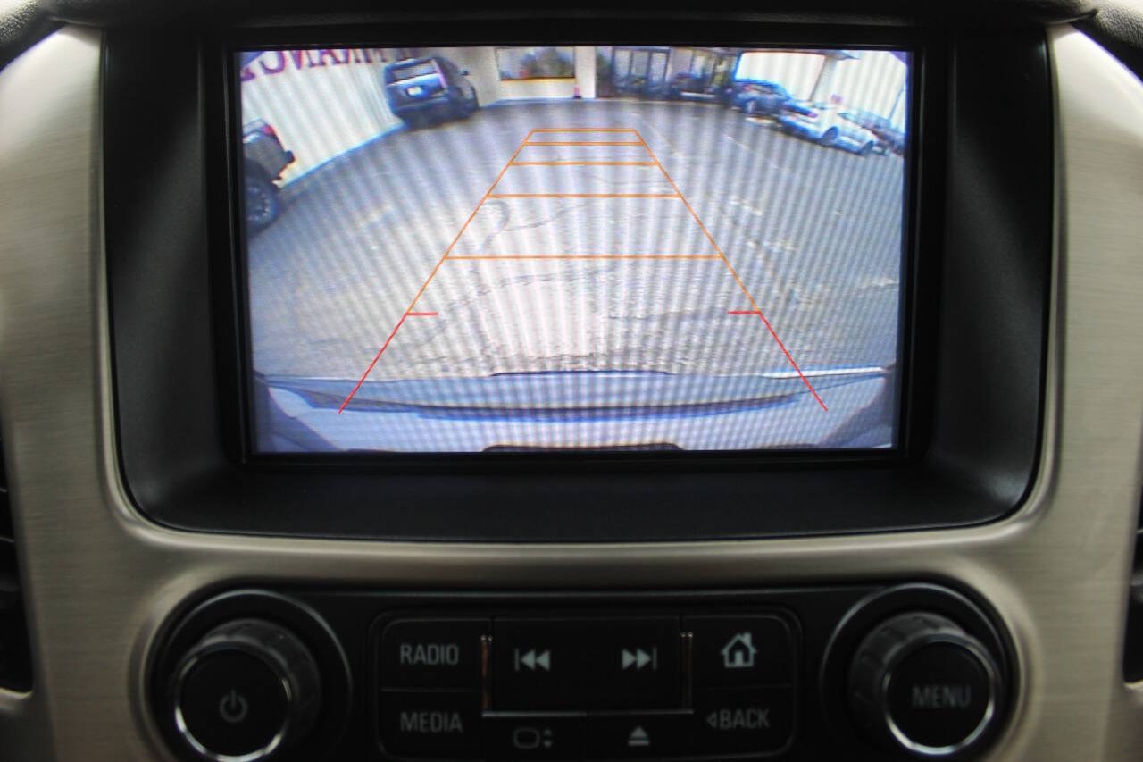 2016 Charcoal GMC Yukon XL Denali 4WD (1GKS2HKJ5GR) with an 6.2L V8 6.2L V8 engine, Automatic 8-Speed transmission, located at 4301 NW 39th , Oklahoma City, OK, 73112, (405) 949-5600, 35.512135, -97.598671 - Hablamos espanol. SPEND SMART --- BUY FROM SUPER SPORTS. ALL PRICES, DOWN PAYMENTS, PAYMENTS, AND FINANCE TERMS ARE NEGOTIABLE AT THE TIME OF APPROVAL. WE WILL WORK WITH YOU TO FIT YOUR BUDGET. WE WILL EVEN LOWER AND ADJUST THE NUMBERS TO HELP MAKE THE VEHICLE MORE AFFORDABLE FOR YOU.- Photo#21