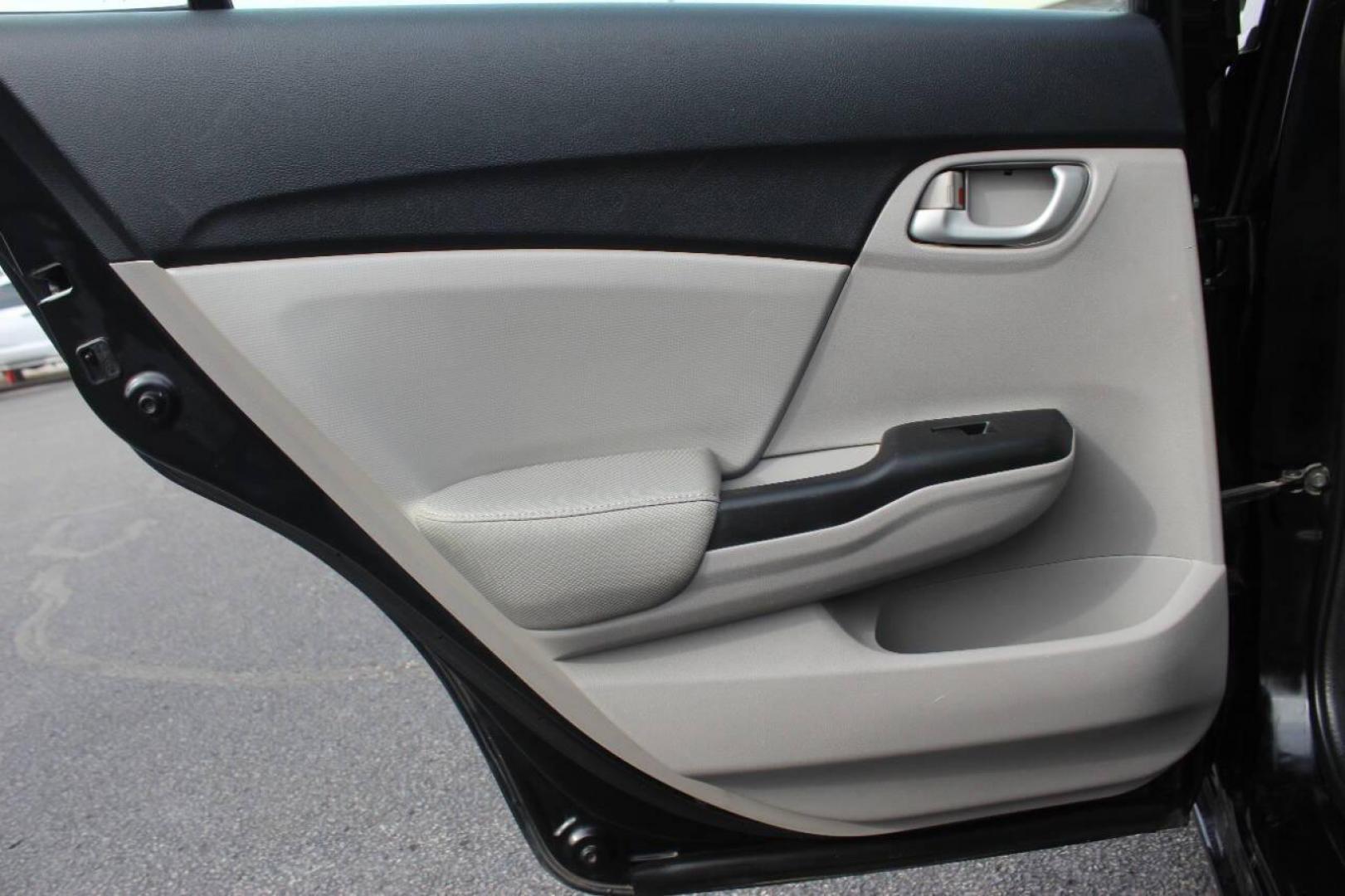 2015 Black Honda Civic LX Sedan CVT (19XFB2F57FE) with an 1.8L L4 SOHC 16V engine, Continuously Variable Transmission transmission, located at 4301 NW 39th , Oklahoma City, OK, 73112, (405) 949-5600, 35.512135, -97.598671 - NO DRIVERS LICENCE NO-FULL COVERAGE INSURANCE-NO CREDIT CHECK. COME ON OVER TO SUPERSPORTS AND TAKE A LOOK AND TEST DRIVE. PLEASE GIVE US A CALL AT (405) 949-5600. NO LICENSIA DE MANEJAR- NO SEGURO DE COBERTURA TOTAL- NO VERIFICACCION DE CREDITO. POR FAVOR VENGAN A SUPERSPORTS, ECHE UN - Photo#15