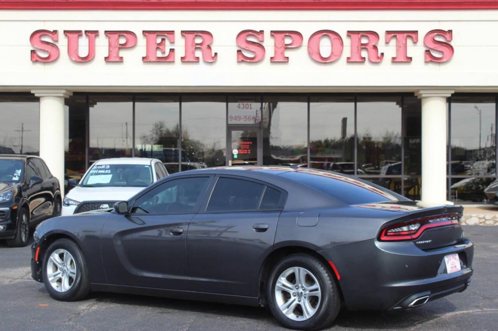 2019 Gray Dodge Charger SXT (2C3CDXBG5KH) with an 3.6L V6 DOHC 24V engine, 8A transmission, located at 4301 NW 39th , Oklahoma City, OK, 73112, (405) 949-5600, 35.512135, -97.598671 - NO DRIVERS LICENCE NO-FULL COVERAGE INSURANCE-NO CREDIT CHECK. COME ON OVER TO SUPERSPORTS AND TAKE A LOOK AND TEST DRIVE. PLEASE GIVE US A CALL AT (405) 949-5600. NO LICENSIA DE MANEJAR- NO SEGURO DE COBERTURA TOTAL- NO VERIFICACCION DE CREDITO. POR FAVOR VENGAN A SUPERSPORTS, ECHE UN - Photo#4