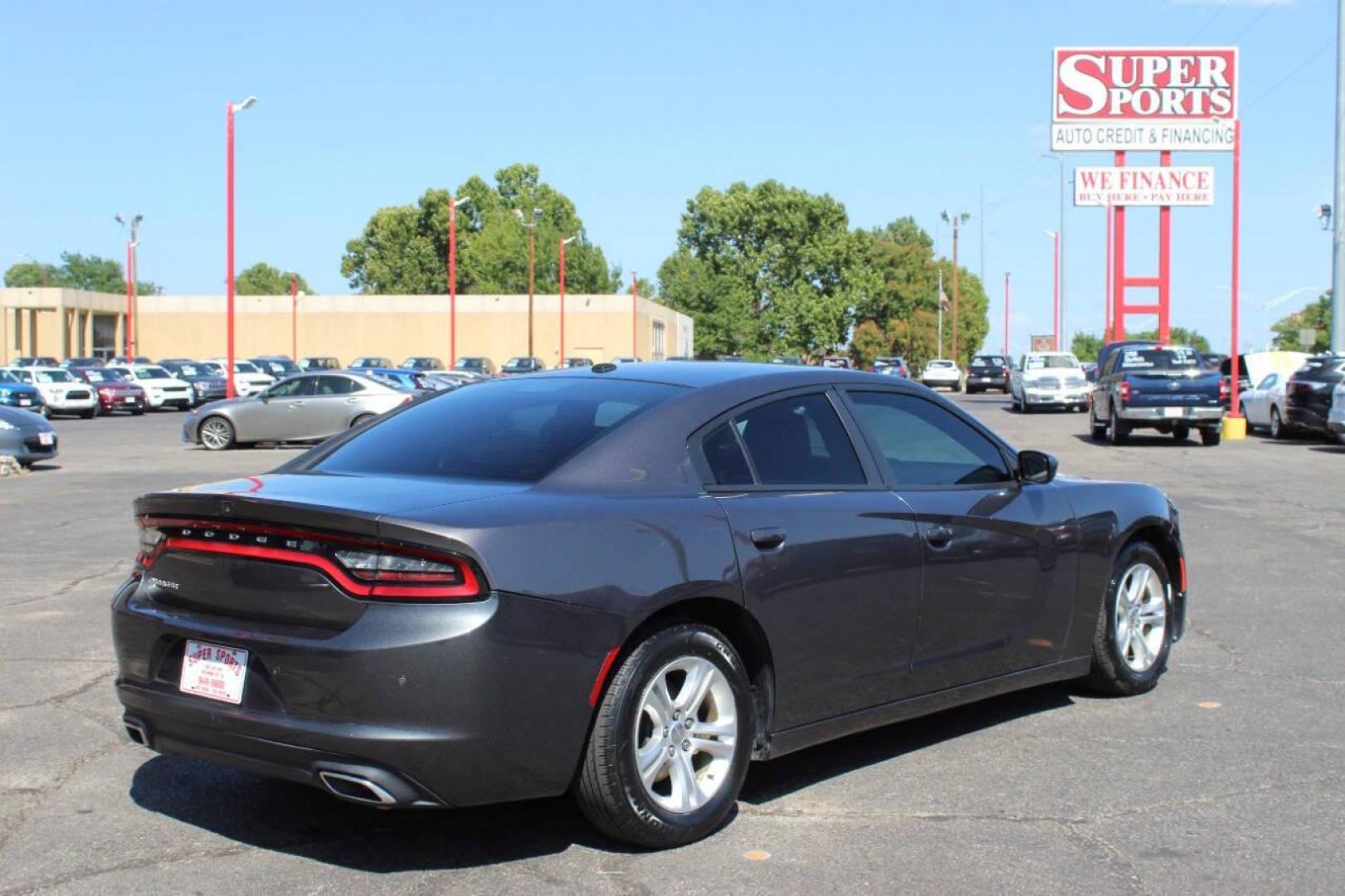 2019 Gray Dodge Charger SXT (2C3CDXBG5KH) with an 3.6L V6 DOHC 24V engine, 8A transmission, located at 4301 NW 39th , Oklahoma City, OK, 73112, (405) 949-5600, 35.512135, -97.598671 - NO DRIVERS LICENCE -NO FULL COVERAGE INSURANCE - NO CREDIT CHECK. COME ON OVER TO SUPERSPORTS, TAKE A LOOK AND TEST DRIVE. PLEASE GIVE US A CALL AT (405) 949-5600. NO LICENCIA DE CONDUCIR - NO SEGURO DE COBERTURA TOTAL - NO VERIFICACION DE CREDITO. VISITENOS EN SUPERSPORTS, MIRE NUEST - Photo#4