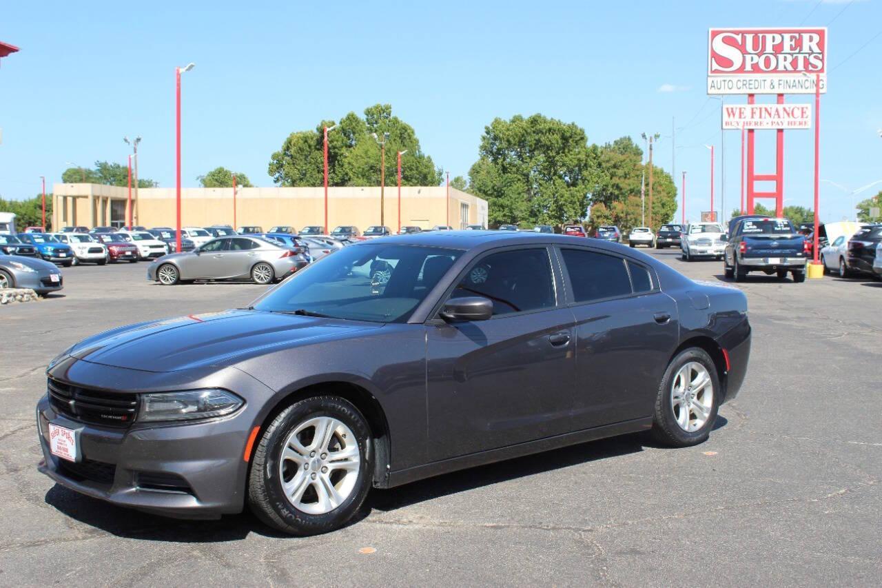 2019 Gray Dodge Charger SXT (2C3CDXBG5KH) with an 3.6L V6 DOHC 24V engine, 8A transmission, located at 4301 NW 39th , Oklahoma City, OK, 73112, (405) 949-5600, 35.512135, -97.598671 - NO DRIVERS LICENCE -NO FULL COVERAGE INSURANCE - NO CREDIT CHECK. COME ON OVER TO SUPERSPORTS, TAKE A LOOK AND TEST DRIVE. PLEASE GIVE US A CALL AT (405) 949-5600. NO LICENCIA DE CONDUCIR - NO SEGURO DE COBERTURA TOTAL - NO VERIFICACION DE CREDITO. VISITENOS EN SUPERSPORTS, MIRE NUEST - Photo#6