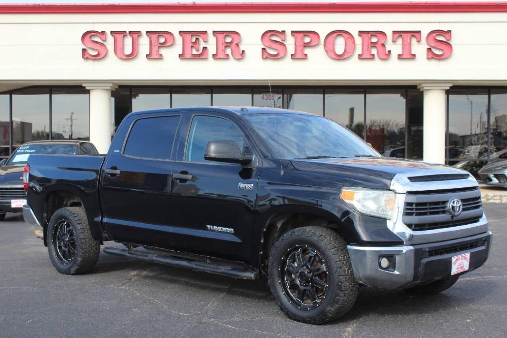 2014 Black Toyota Tundra SR5 5.7L V8 CrewMax 2WD (5TFEY5F11EX) with an 5.7L V8 DOHC 32V engine, 6-Speed Automatic transmission, located at 4301 NW 39th , Oklahoma City, OK, 73112, (405) 949-5600, 35.512135, -97.598671 - NO DRIVERS LICENCE NO-FULL COVERAGE INSURANCE-NO CREDIT CHECK. COME ON OVER TO SUPERSPORTS AND TAKE A LOOK AND TEST DRIVE. PLEASE GIVE US A CALL AT (405) 949-5600. NO LICENSIA DE MANEJAR- NO SEGURO DE COBERTURA TOTAL- NO VERIFICACCION DE CREDITO. POR FAVOR VENGAN A SUPERSPORTS, ECHE UN - Photo#2