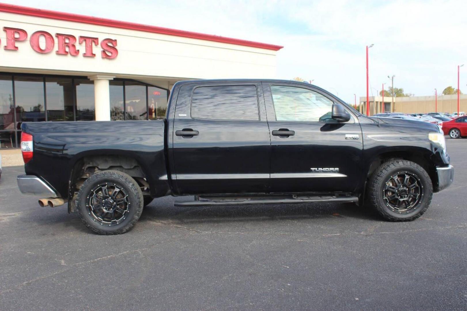 2014 Black Toyota Tundra SR5 5.7L V8 CrewMax 2WD (5TFEY5F11EX) with an 5.7L V8 DOHC 32V engine, 6-Speed Automatic transmission, located at 4301 NW 39th , Oklahoma City, OK, 73112, (405) 949-5600, 35.512135, -97.598671 - NO DRIVERS LICENCE NO-FULL COVERAGE INSURANCE-NO CREDIT CHECK. COME ON OVER TO SUPERSPORTS AND TAKE A LOOK AND TEST DRIVE. PLEASE GIVE US A CALL AT (405) 949-5600. NO LICENSIA DE MANEJAR- NO SEGURO DE COBERTURA TOTAL- NO VERIFICACCION DE CREDITO. POR FAVOR VENGAN A SUPERSPORTS, ECHE UN - Photo#3
