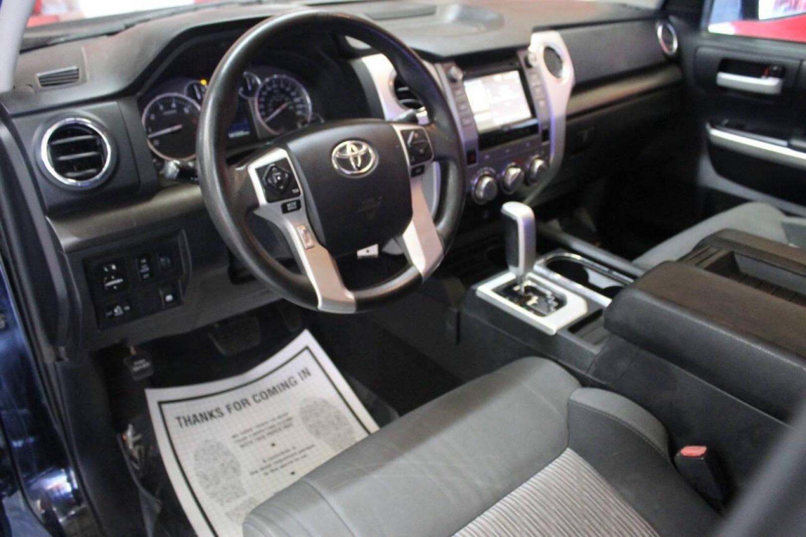 2014 Black Toyota Tundra SR5 5.7L V8 CrewMax 2WD (5TFEY5F11EX) with an 5.7L V8 DOHC 32V engine, 6-Speed Automatic transmission, located at 4301 NW 39th , Oklahoma City, OK, 73112, (405) 949-5600, 35.512135, -97.598671 - NO DRIVERS LICENCE NO-FULL COVERAGE INSURANCE-NO CREDIT CHECK. COME ON OVER TO SUPERSPORTS AND TAKE A LOOK AND TEST DRIVE. PLEASE GIVE US A CALL AT (405) 949-5600. NO LICENSIA DE MANEJAR- NO SEGURO DE COBERTURA TOTAL- NO VERIFICACCION DE CREDITO. POR FAVOR VENGAN A SUPERSPORTS, ECHE UN - Photo#16