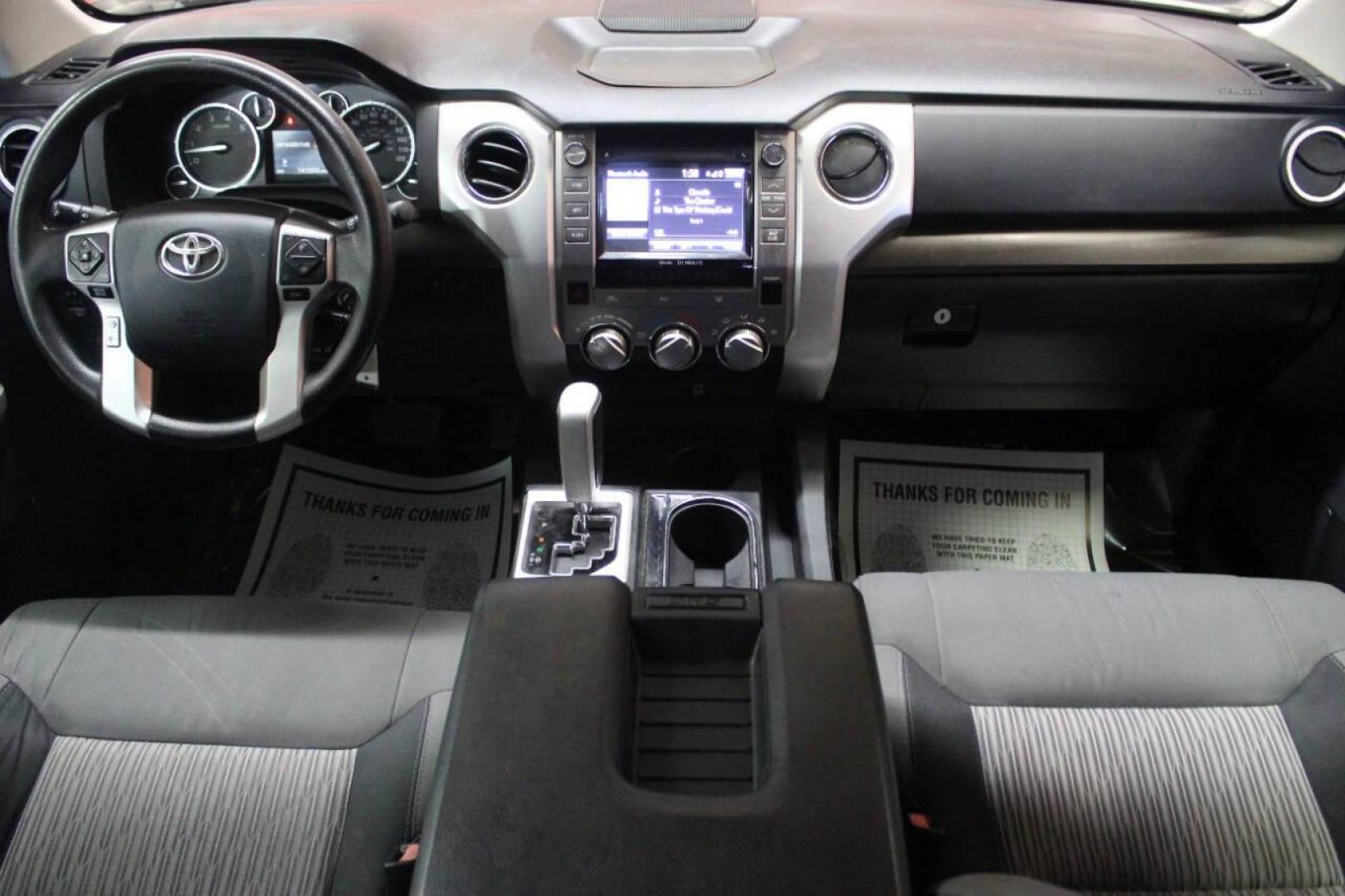 2014 Black Toyota Tundra SR5 5.7L V8 CrewMax 2WD (5TFEY5F11EX) with an 5.7L V8 DOHC 32V engine, 6-Speed Automatic transmission, located at 4301 NW 39th , Oklahoma City, OK, 73112, (405) 949-5600, 35.512135, -97.598671 - NO DRIVERS LICENCE NO-FULL COVERAGE INSURANCE-NO CREDIT CHECK. COME ON OVER TO SUPERSPORTS AND TAKE A LOOK AND TEST DRIVE. PLEASE GIVE US A CALL AT (405) 949-5600. NO LICENSIA DE MANEJAR- NO SEGURO DE COBERTURA TOTAL- NO VERIFICACCION DE CREDITO. POR FAVOR VENGAN A SUPERSPORTS, ECHE UN - Photo#18