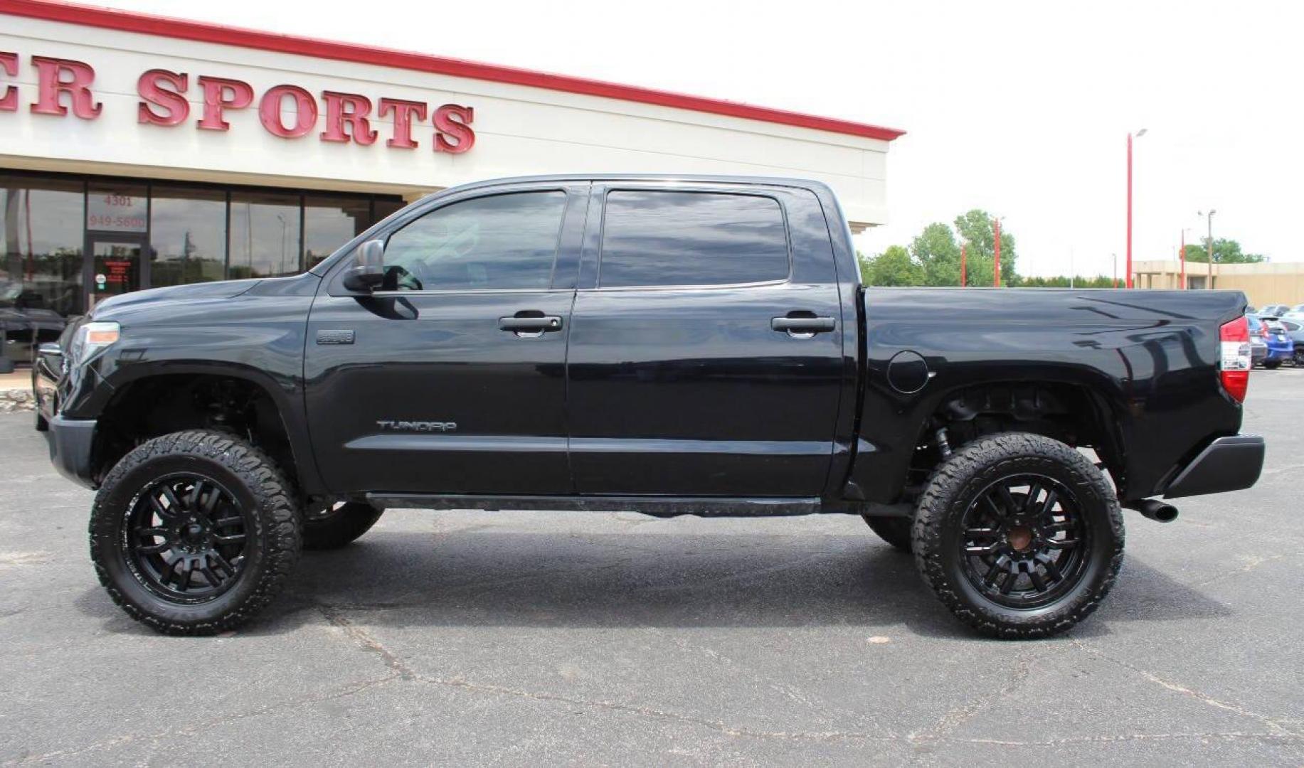 2014 Black Toyota Tundra SR5 5.7L V8 CrewMax 2WD (5TFEY5F11EX) with an 5.7L V8 DOHC 32V engine, 6-Speed Automatic transmission, located at 4301 NW 39th , Oklahoma City, OK, 73112, (405) 949-5600, 35.512135, -97.598671 - Photo#5