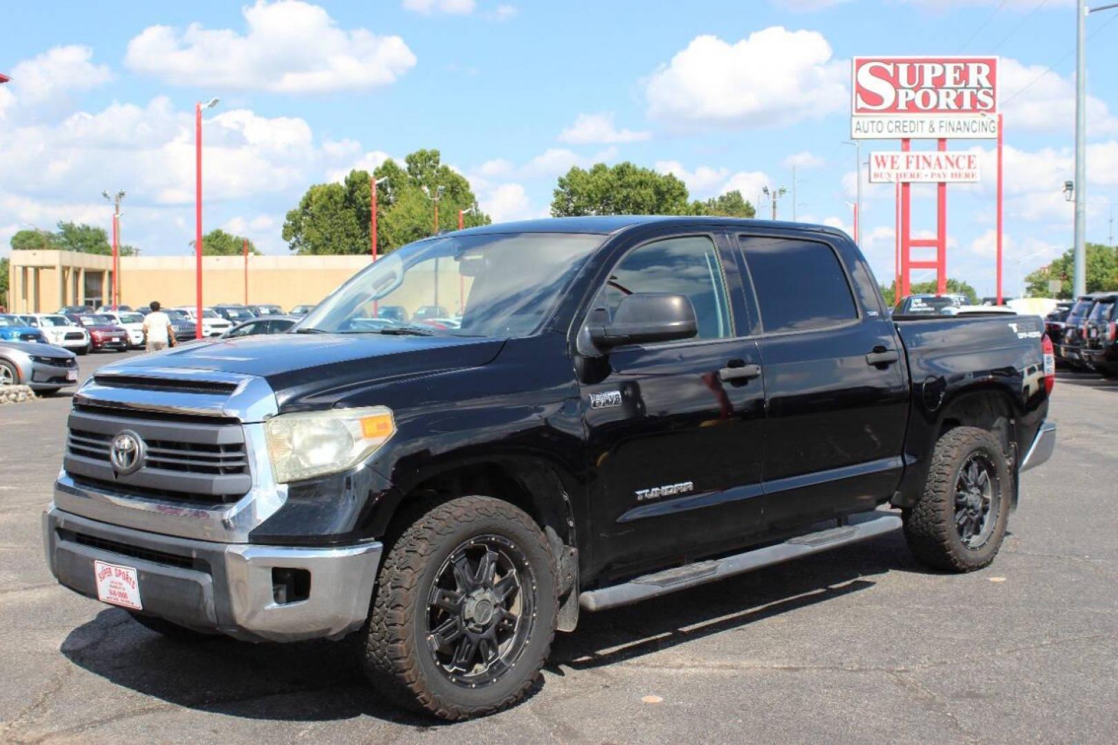 2014 Black Toyota Tundra SR5 5.7L V8 CrewMax 2WD (5TFEY5F11EX) with an 5.7L V8 DOHC 32V engine, 6-Speed Automatic transmission, located at 4301 NW 39th , Oklahoma City, OK, 73112, (405) 949-5600, 35.512135, -97.598671 - NO DRIVERS LICENCE NO-FULL COVERAGE INSURANCE-NO CREDIT CHECK. COME ON OVER TO SUPERSPORTS AND TAKE A LOOK AND TEST DRIVE. PLEASE GIVE US A CALL AT (405) 949-5600. NO LICENSIA DE MANEJAR- NO SEGURO DE COBERTURA TOTAL- NO VERIFICACCION DE CREDITO. POR FAVOR VENGAN A SUPERSPORTS, ECHE UN - Photo#7