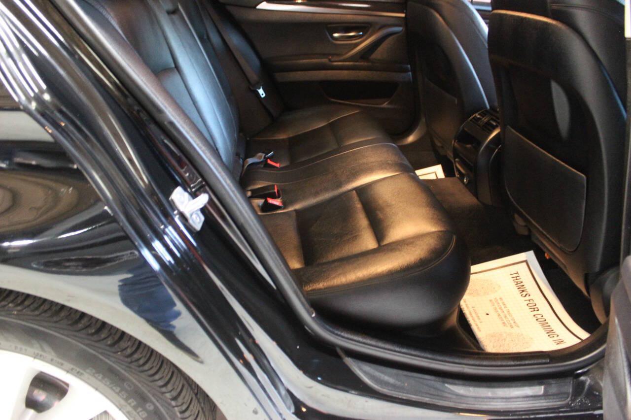 2016 Black BMW 5 Series 535i (WBA5B1C51GG) with an 3.0L I6 Turbocharger 3.0L I6 engine, Automatic 8-Speed transmission, located at 4301 NW 39th , Oklahoma City, OK, 73112, (405) 949-5600, 35.512135, -97.598671 - Hablamos espanol. SPEND SMART --- BUY FROM SUPER SPORTS. ALL PRICES, DOWN PAYMENTS, PAYMENTS, AND FINANCE TERMS ARE NEGOTIABLE AT THE TIME OF APPROVAL. WE WILL WORK WITH YOU TO FIT YOUR BUDGET. WE WILL EVEN LOWER AND ADJUST THE NUMBERS TO HELP MAKE THE VEHICLE MORE AFFORDABLE FOR YOU.- Photo#10