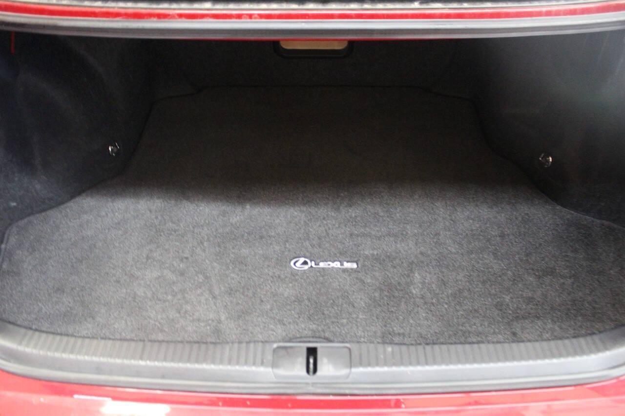 2018 Red Lexus ES 350 Sedan (58ABK1GG0JU) with an 3.5L V6 3.5L V6 engine, Automatic 6-Speed transmission, located at 4301 NW 39th , Oklahoma City, OK, 73112, (405) 949-5600, 35.512135, -97.598671 - NO DRIVERS LICENCE NO-FULL COVERAGE INSURANCE-NO CREDIT CHECK. COME ON OVER TO SUPERSPORTS AND TAKE A LOOK AND TEST DRIVE. PLEASE GIVE US A CALL AT (405) 949-5600. NO LICENSIA DE MANEJAR- NO SEGURO DE COBERTURA TOTAL- NO VERIFICACCION DE CREDITO. POR FAVOR VENGAN A SUPERSPORTS, ECHE UN - Photo#12