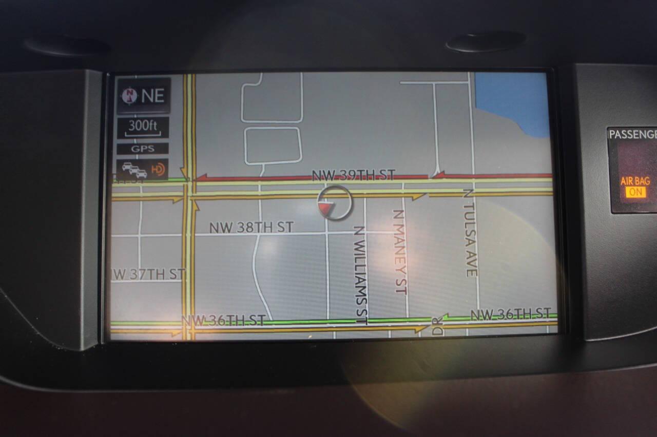 2018 Red Lexus ES 350 Sedan (58ABK1GG0JU) with an 3.5L V6 3.5L V6 engine, Automatic 6-Speed transmission, located at 4301 NW 39th , Oklahoma City, OK, 73112, (405) 949-5600, 35.512135, -97.598671 - NO DRIVERS LICENCE NO-FULL COVERAGE INSURANCE-NO CREDIT CHECK. COME ON OVER TO SUPERSPORTS AND TAKE A LOOK AND TEST DRIVE. PLEASE GIVE US A CALL AT (405) 949-5600. NO LICENSIA DE MANEJAR- NO SEGURO DE COBERTURA TOTAL- NO VERIFICACCION DE CREDITO. POR FAVOR VENGAN A SUPERSPORTS, ECHE UN - Photo#18