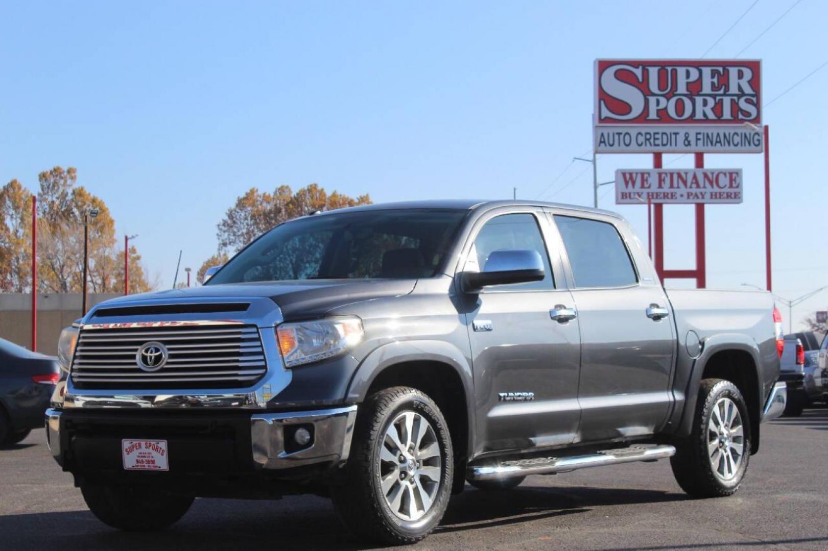 2017 Gray Toyota Tundra Limited 5.7L FFV CrewMax 2WD (5TFFW5F19HX) with an 5.7L V8 DOHC 32V FFV engine, 6A transmission, located at 4301 NW 39th , Oklahoma City, OK, 73112, (405) 949-5600, 35.512135, -97.598671 - NO DRIVERS LICENCE NO-FULL COVERAGE INSURANCE-NO CREDIT CHECK. COME ON OVER TO SUPERSPORTS AND TAKE A LOOK AND TEST DRIVE. PLEASE GIVE US A CALL AT (405) 949-5600. NO LICENSIA DE MANEJAR- NO SEGURO DE COBERTURA TOTAL- NO VERIFICACCION DE CREDITO. POR FAVOR VENGAN A SUPERSPORTS, ECHE UN - Photo#7