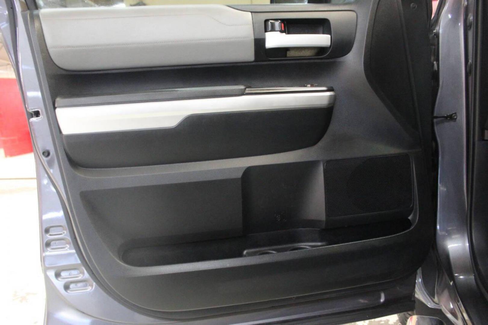 2017 Gray Toyota Tundra Limited 5.7L FFV CrewMax 2WD (5TFFW5F19HX) with an 5.7L V8 DOHC 32V FFV engine, 6A transmission, located at 4301 NW 39th , Oklahoma City, OK, 73112, (405) 949-5600, 35.512135, -97.598671 - Photo#15