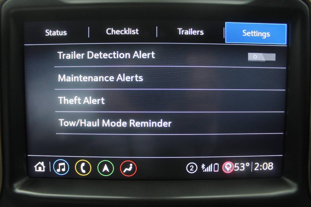 2020 White Chevrolet Silverado 2500HD High Country Crew Cab Long Box 4WD (1GC4YREY5LF) with an 6.6L V8 OHV 16V DIESEL engine, 6A transmission, located at 4301 NW 39th , Oklahoma City, OK, 73112, (405) 949-5600, 35.512135, -97.598671 - NO DRIVERS LICENCE -NO FULL COVERAGE INSURANCE - NO CREDIT CHECK. COME ON OVER TO SUPERSPORTS, TAKE A LOOK AND TEST DRIVE. PLEASE GIVE US A CALL AT (405) 949-5600. NO LICENCIA DE CONDUCIR - NO SEGURO DE COBERTURA TOTAL - NO VERIFICACION DE CREDITO. VISITENOS EN SUPERSPORTS, MIRE NUESTRO - Photo#30