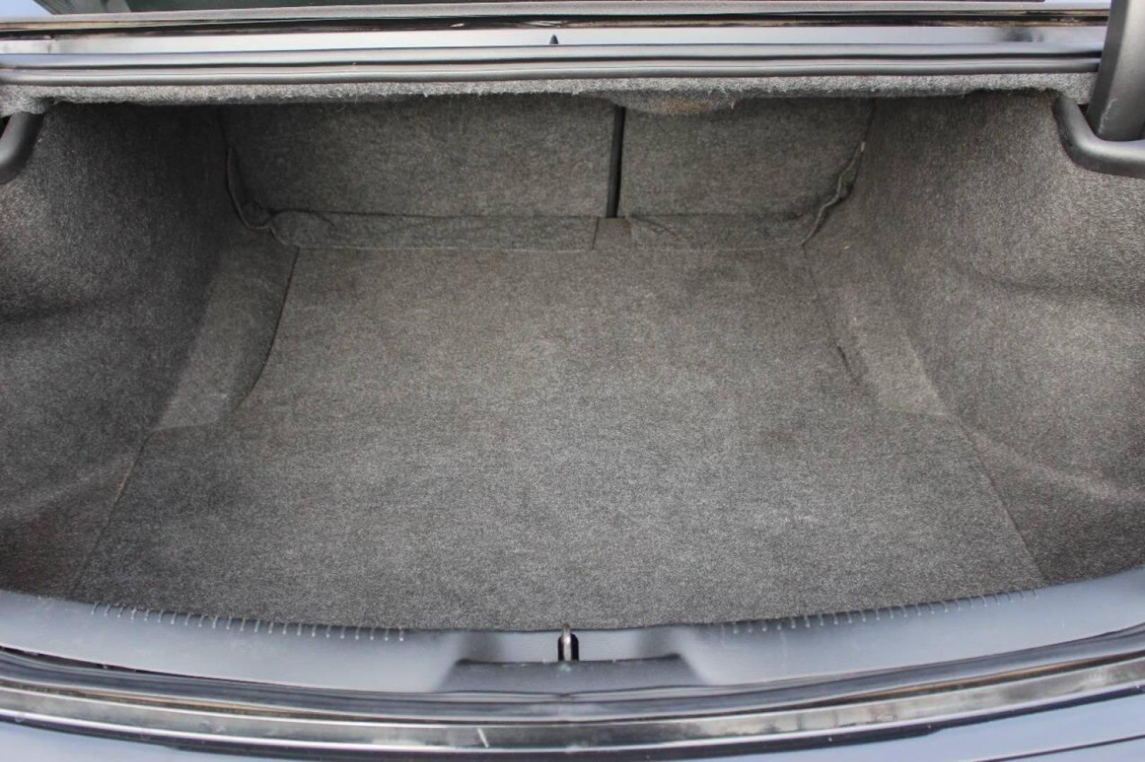 2019 Black Chrysler 300 S V6 RWD (2C3CCABG9KH) with an 3.6L V6 DOHC 24V engine, 8A transmission, located at 4301 NW 39th , Oklahoma City, OK, 73112, (405) 949-5600, 35.512135, -97.598671 - NO DRIVERS LICENCE NO-FULL COVERAGE INSURANCE-NO CREDIT CHECK. COME ON OVER TO SUPERSPORTS AND TAKE A LOOK AND TEST DRIVE. PLEASE GIVE US A CALL AT (405) 949-5600. NO LICENSIA DE MANEJAR- NO SEGURO DE COBERTURA TOTAL- NO VERIFICACCION DE CREDITO. POR FAVOR VENGAN A SUPERSPORTS, ECHE UN - Photo#12