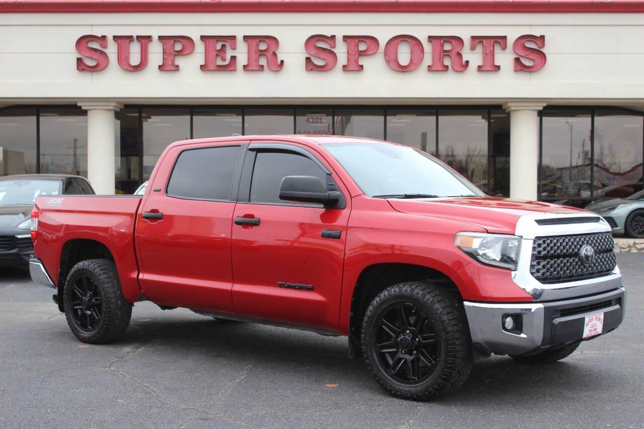 2020 Red Toyota Tundra SR5 5.7L V8 CrewMax 2WD (5TFEY5F17LX) with an 5.7L V8 DOHC 32V engine, 6A transmission, located at 4301 NW 39th , Oklahoma City, OK, 73112, (405) 949-5600, 35.512135, -97.598671 - NO DRIVERS LICENCE -NO FULL COVERAGE INSURANCE - NO CREDIT CHECK. COME ON OVER TO SUPERSPORTS, TAKE A LOOK AND TEST DRIVE. PLEASE GIVE US A CALL AT (405) 949-5600. NO LICENCIA DE CONDUCIR - NO SEGURO DE COBERTURA TOTAL - NO VERIFICACION DE CREDITO. VISITENOS EN SUPERSPORTS, MIRE NUESTRO - Photo#0