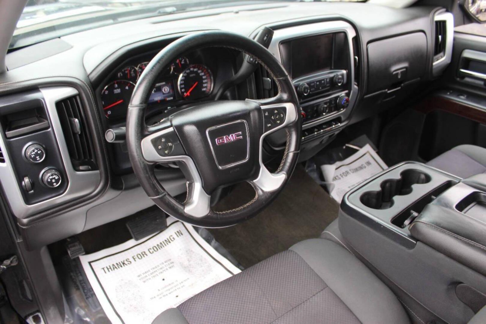 2016 Black GMC Sierra 1500 SLE Crew Cab Long Box 4WD (3GTU2MEC1GG) with an 5.3L V8 OHV 16V engine, 6A transmission, located at 4301 NW 39th , Oklahoma City, OK, 73112, (405) 949-5600, 35.512135, -97.598671 - NO DRIVERS LICENCE NO-FULL COVERAGE INSURANCE-NO CREDIT CHECK. COME ON OVER TO SUPERSPORTS AND TAKE A LOOK AND TEST DRIVE. PLEASE GIVE US A CALL AT (405) 949-5600. NO LICENSIA DE MANEJAR- NO SEGURO DE COBERTURA TOTAL- NO VERIFICACCION DE CREDITO. POR FAVOR VENGAN A SUPERSPORTS, ECHE U - Photo#15