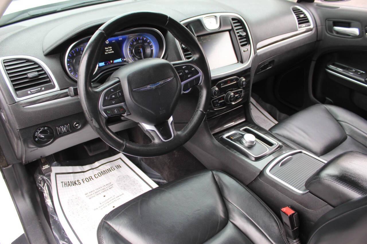 2016 White Chrysler 300 Limited RWD (2C3CCAAG5GH) with an 3.6L V6 SOHC 24V engine, 8A transmission, located at 4301 NW 39th , Oklahoma City, OK, 73112, (405) 949-5600, 35.512135, -97.598671 - NO DRIVERS LICENCE NO-FULL COVERAGE INSURANCE-NO CREDIT CHECK. COME ON OVER TO SUPERSPORTS AND TAKE A LOOK AND TEST DRIVE. PLEASE GIVE US A CALL AT (405) 949-5600. NO LICENSIA DE MANEJAR- NO SEGURO DE COBERTURA TOTAL- NO VERIFICACCION DE CREDITO. POR FAVOR VENGAN A SUPERSPORTS, ECHE U - Photo#15