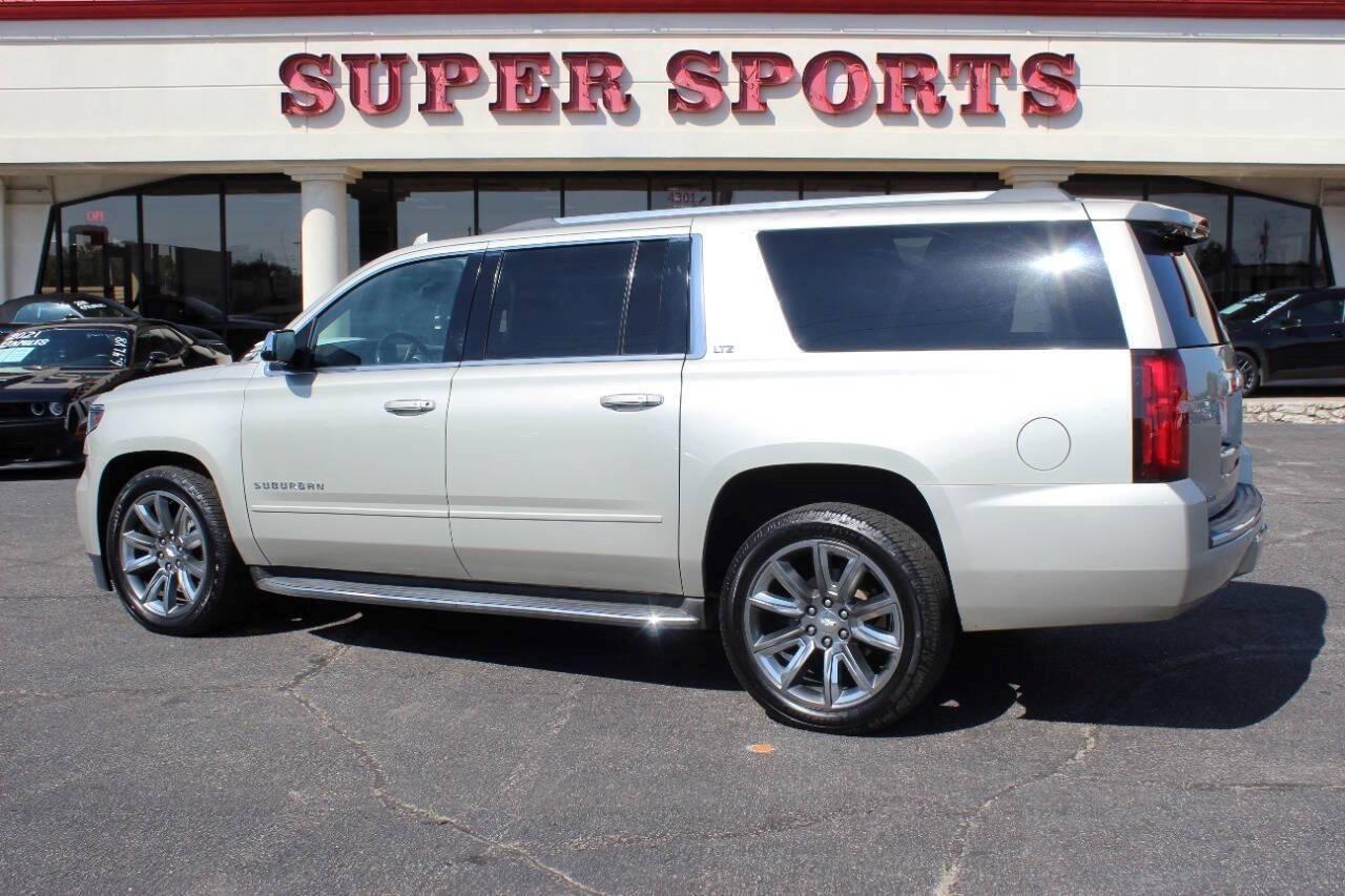 2016 Beige Chevrolet Suburban LTZ 4WD (1GNSKJKC7GR) with an 5.3L V8 OHV 16V engine, 6A transmission, located at 4301 NW 39th , Oklahoma City, OK, 73112, (405) 949-5600, 35.512135, -97.598671 - NO DRIVERS LICENCE -NO FULL COVERAGE INSURANCE - NO CREDIT CHECK. COME ON OVER TO SUPERSPORTS, TAKE A LOOK AND TEST DRIVE. PLEASE GIVE US A CALL AT (405) 949-5600. NO LICENCIA DE CONDUCIR - NO SEGURO DE COBERTURA TOTAL - NO VERIFICACION DE CREDITO. VISITENOS EN SUPERSPORTS, MIRE NUESTRO - Photo#6