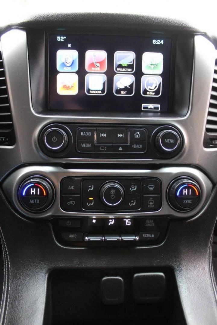 2016 Gray Chevrolet Tahoe LS 2WD (1GNSCAKCXGR) with an 5.3L V8 OHV 16V engine, 6A transmission, located at 4301 NW 39th , Oklahoma City, OK, 73112, (405) 949-5600, 35.512135, -97.598671 - NO DRIVERS LICENCE NO-FULL COVERAGE INSURANCE-NO CREDIT CHECK. COME ON OVER TO SUPERSPORTS AND TAKE A LOOK AND TEST DRIVE. PLEASE GIVE US A CALL AT (405) 949-5600. NO LICENSIA DE MANEJAR- NO SEGURO DE COBERTURA TOTAL- NO VERIFICACCION DE CREDITO. POR FAVOR VENGAN A SUPERSPORTS, ECHE U - Photo#21