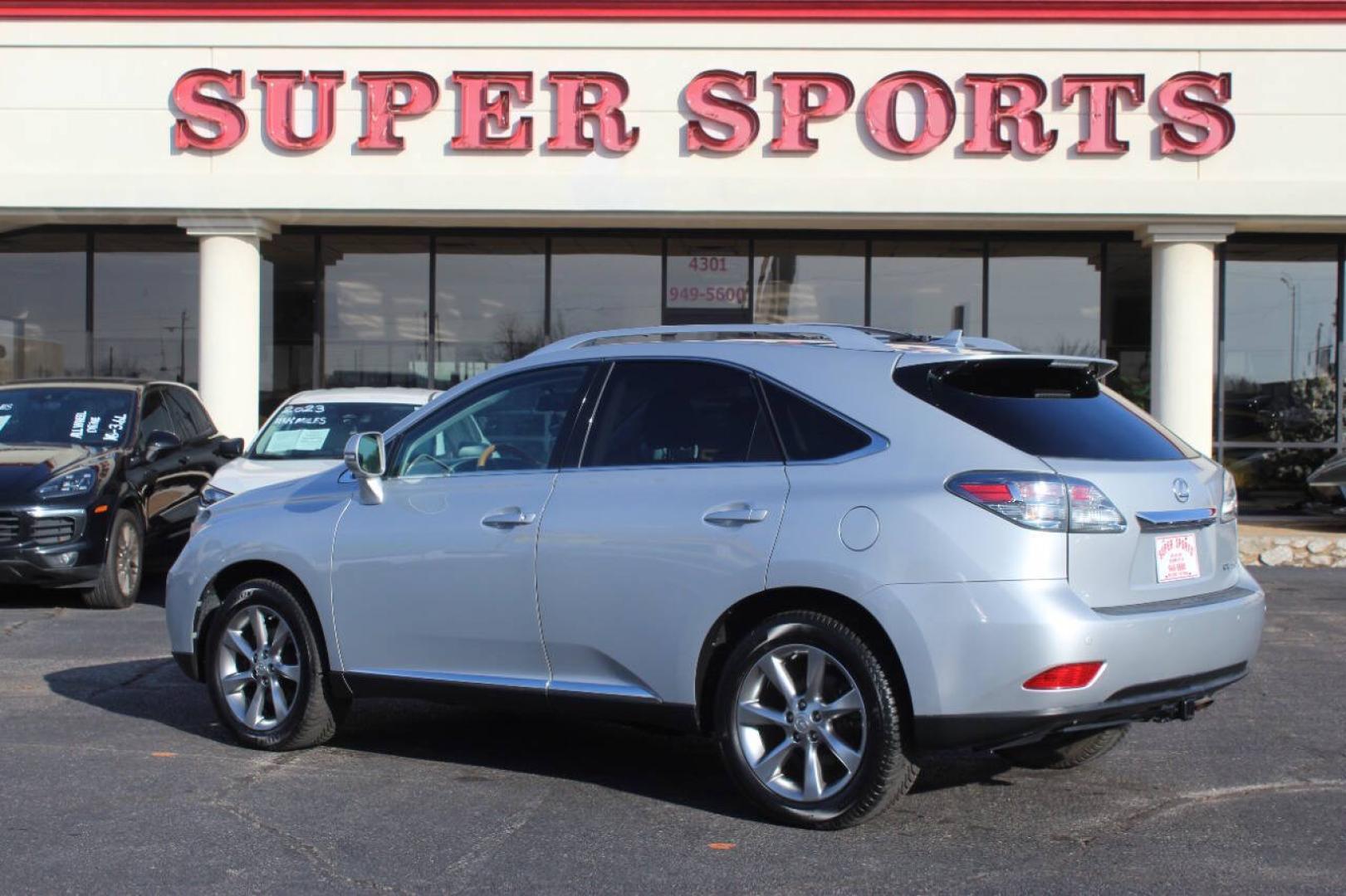 2012 Silver Lexus RX 350 AWD (2T2BK1BA1CC) with an 3.5L V6 3.5L V6 engine, Automatic 6-Speed transmission, located at 4301 NW 39th , Oklahoma City, OK, 73112, (405) 949-5600, 35.512135, -97.598671 - Hablamos espanol. SPEND SMART --- BUY FROM SUPER SPORTS. ALL PRICES, DOWN PAYMENTS, PAYMENTS, AND FINANCE TERMS ARE NEGOTIABLE AT THE TIME OF APPROVAL. WE WILL WORK WITH YOU TO FIT YOUR BUDGET. WE WILL EVEN LOWER AND ADJUST THE NUMBERS TO HELP MAKE THE VE HICLE MORE AFFORDABLE FOR YOU.- Photo#4