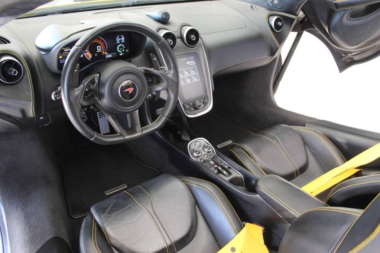 2018 Yellow McLaren 570S Spider Spider (SBM13FAA2JW) with an 3.8L V8 Twin Turbocharger 3.8L V8 engine, Automatic 7-Speed transmission, located at 4301 NW 39th , Oklahoma City, OK, 73112, (405) 949-5600, 35.512135, -97.598671 - PERSONAL VEHICLE LAST FEW YEARS. IT'S ONE OF THE OWNER'S WIFE'S FEW POSSESSIONS THAT ARE CONSIDERED TOYS, IT LOOKS AND DRIVES LIKE IT'S BRAND NEW, IT'S A MUST SEE. My name is Josh, and I own dealerships and finance companies here in Oklahoma. I have 27 years of experience buying and selling al- Photo#9