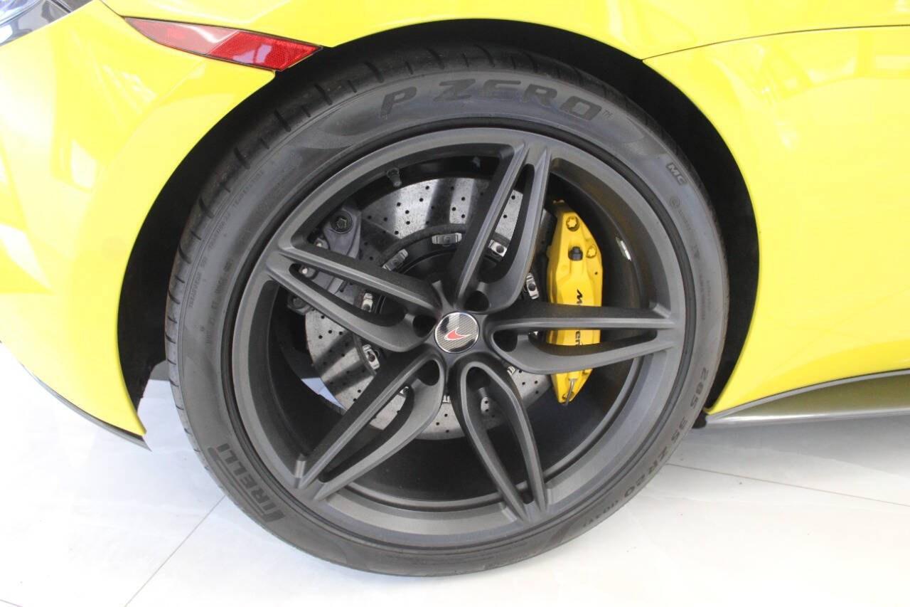 2018 Yellow McLaren 570S Spider Spider (SBM13FAA2JW) with an 3.8L V8 Twin Turbocharger 3.8L V8 engine, Automatic 7-Speed transmission, located at 4301 NW 39th , Oklahoma City, OK, 73112, (405) 949-5600, 35.512135, -97.598671 - PERSONAL VEHICLE LAST FEW YEARS. IT'S ONE OF THE OWNER'S WIFE'S FEW POSSESSIONS THAT ARE CONSIDERED TOYS, IT LOOKS AND DRIVES LIKE IT'S BRAND NEW, IT'S A MUST SEE. My name is Josh, and I own dealerships and finance companies here in Oklahoma. I have 27 years of experience buying and selling al- Photo#8