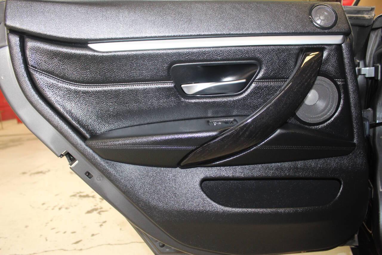 2018 Gray BMW 4 Series 430i xDrive (WBA4J3C56JB) with an 2.0L I4 Turbocharger 2.0L I4 engine, Automatic 8-Speed transmission, located at 4301 NW 39th , Oklahoma City, OK, 73112, (405) 949-5600, 35.512135, -97.598671 - NO DRIVERS LICENCE NO-FULL COVERAGE INSURANCE-NO CREDIT CHECK. COME ON OVER TO SUPERSPORTS AND TAKE A LOOK AND TEST DRIVE. PLEASE GIVE US A CALL AT (405) 949-5600. NO LICENSIA DE MANEJAR- NO SEGURO DE COBERTURA TOTAL- NO VERIFICACCION DE CREDITO. POR FAVOR VENGAN A SUPERSPORTS, ECHE UN - Photo#13