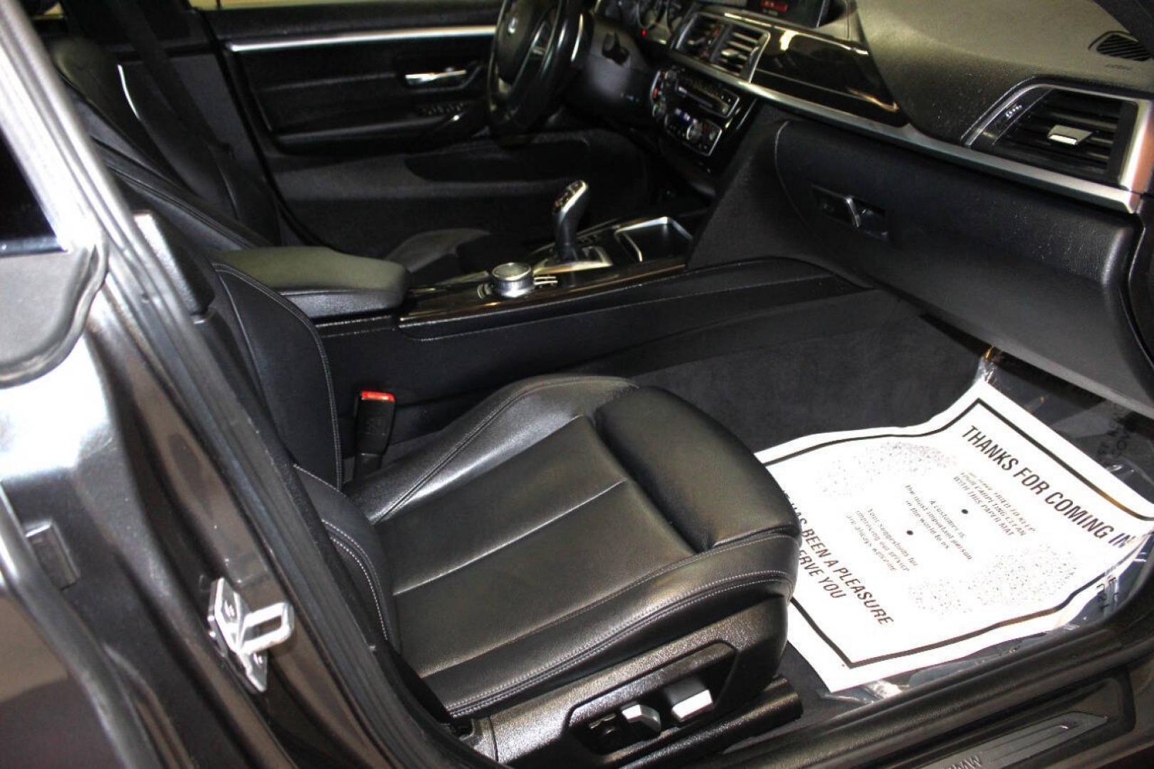 2018 Gray BMW 4 Series 430i xDrive (WBA4J3C56JB) with an 2.0L I4 Turbocharger 2.0L I4 engine, Automatic 8-Speed transmission, located at 4301 NW 39th , Oklahoma City, OK, 73112, (405) 949-5600, 35.512135, -97.598671- Photo#7