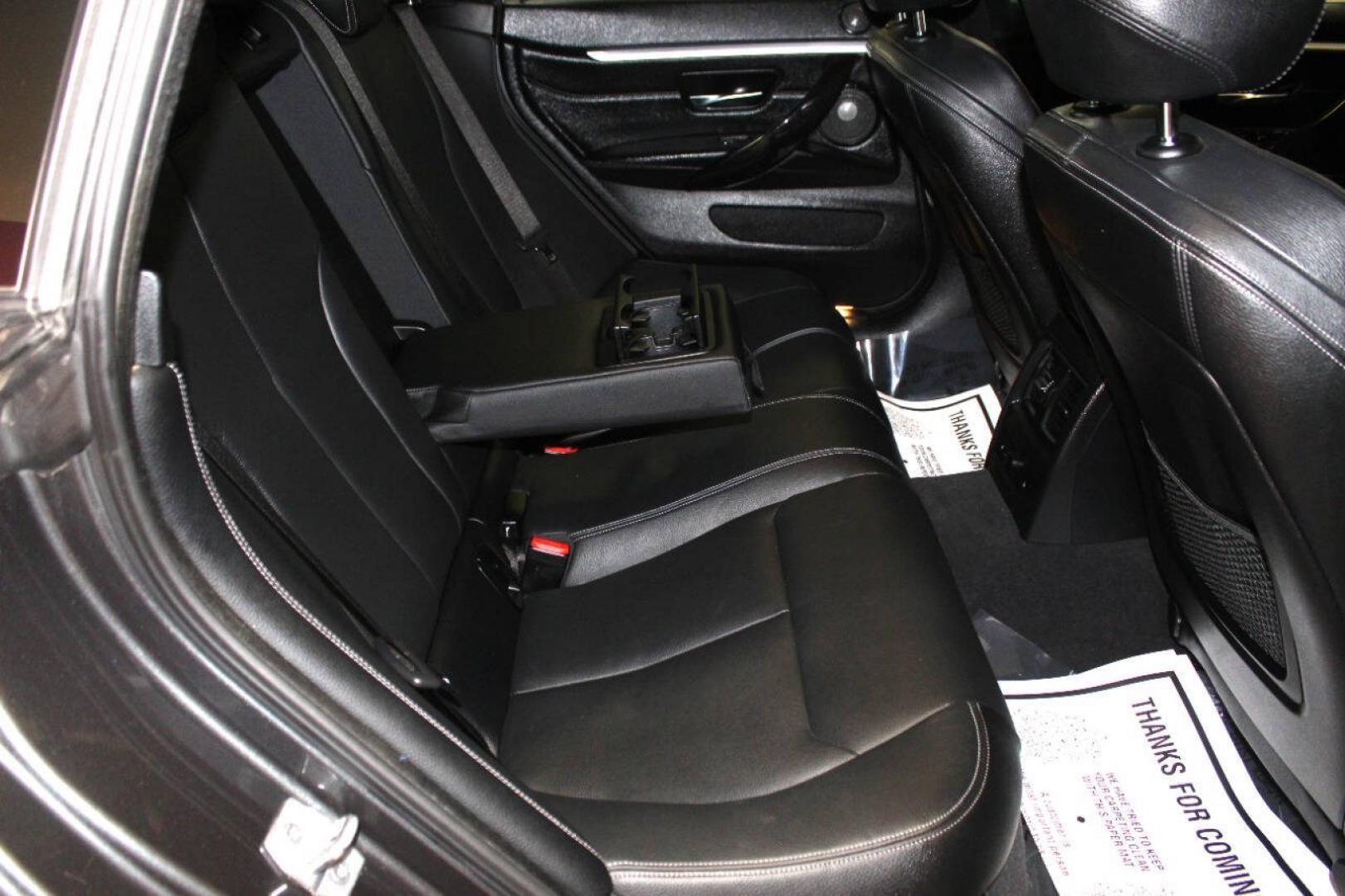 2018 Gray BMW 4 Series 430i xDrive (WBA4J3C56JB) with an 2.0L I4 Turbocharger 2.0L I4 engine, Automatic 8-Speed transmission, located at 4301 NW 39th , Oklahoma City, OK, 73112, (405) 949-5600, 35.512135, -97.598671- Photo#9