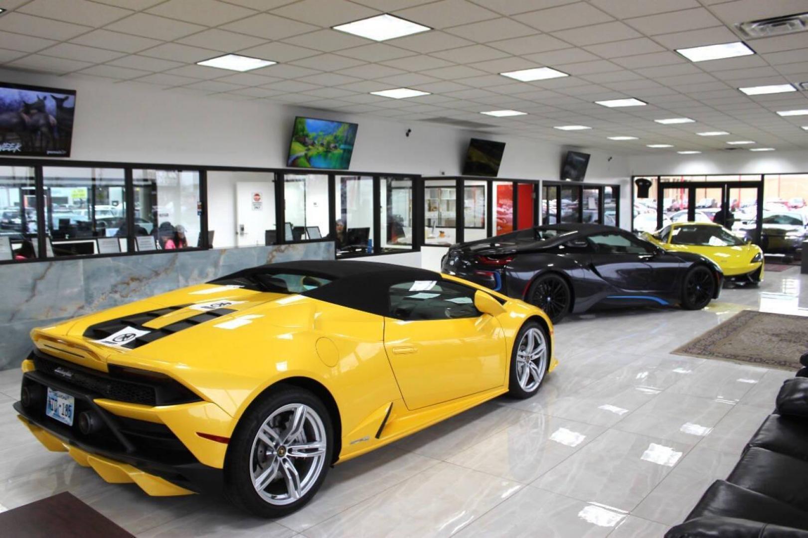 2021 Yellow Lamborghini Huracan EVO Spyder (ZHWUT5ZF0ML) with an 6.5L V12 DOHC 48V engine, 7A transmission, located at 4301 NW 39th , Oklahoma City, OK, 73112, (405) 949-5600, 35.512135, -97.598671 - PERSONAL VEHICLE LAST FEW YEARS. it's one of a wife's few possessions that are considered toys looks and drives brand new its a must see. new tires, fresh oil, new battery. TEXT FIRST. COME ON OVER TO SUPERSPORTS AND TAKE A LOOK AND TEST DRIVE. PLEASE TEXT JOSH AT 405-413-1622 THIS VEHICLE - Photo#14