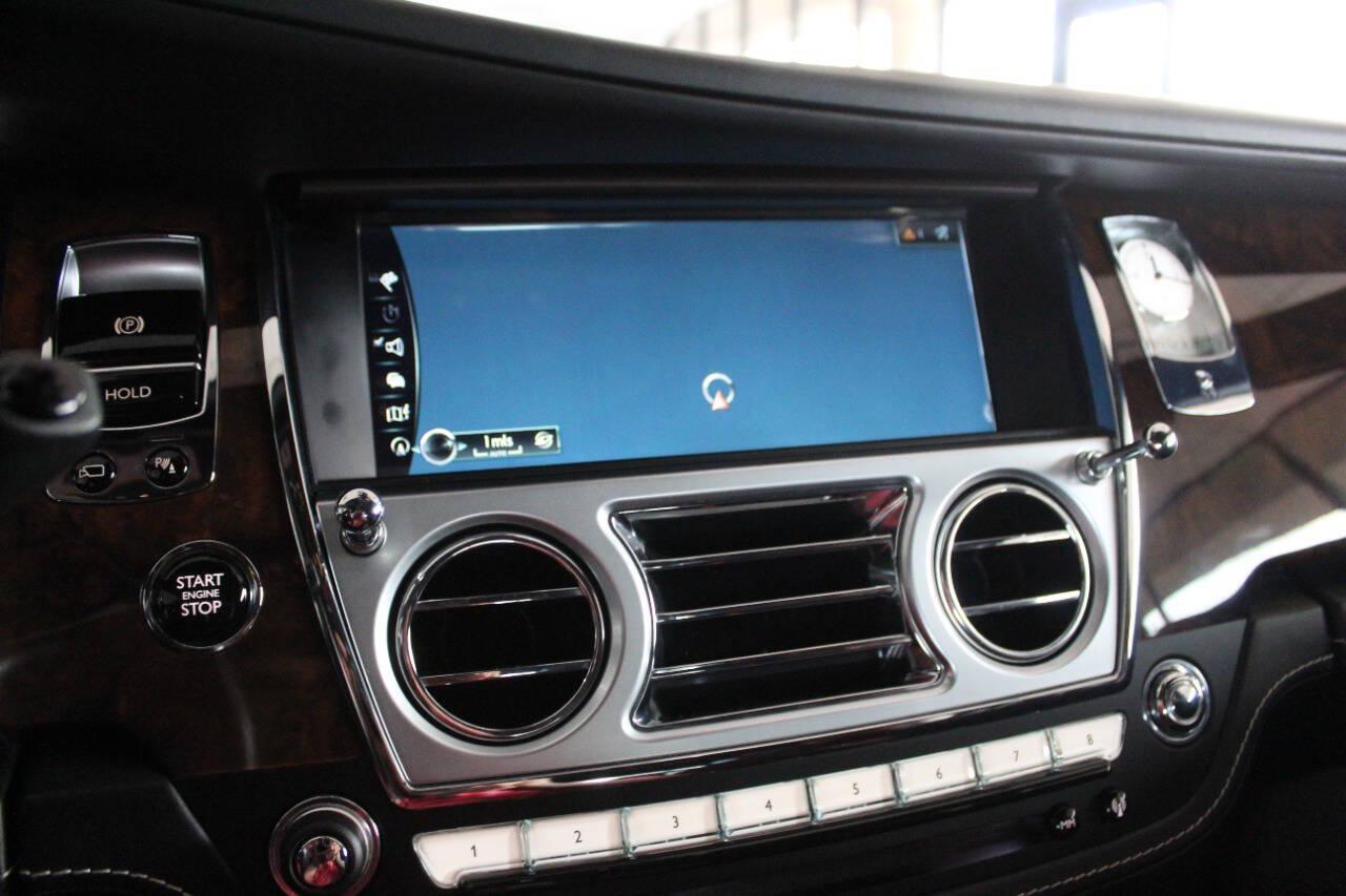 2019 Black Rolls-Royce Ghost Sedan (SCA664S54KU) with an 6.6L V12 Twin Turbocharger 6.6L V12 engine, Automatic 8-Speed transmission, located at 4301 NW 39th , Oklahoma City, OK, 73112, (405) 949-5600, 35.512135, -97.598671 - PERSONAL VEHICLE LAST FEW YEARS. it's one of a wife's few possessions that are considered toys looks and drives brand new its a must see. My name is Josh, and I own dealerships and finance companies here in Oklahoma. I have 27 years of experience buying and selling all makes and models of vehi- Photo#14
