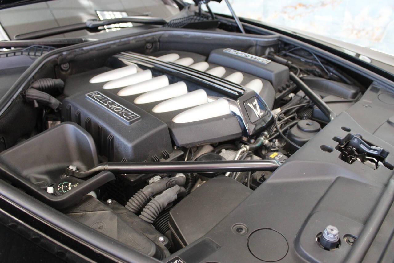 2019 Black Rolls-Royce Ghost Sedan (SCA664S54KU) with an 6.6L V12 Twin Turbocharger 6.6L V12 engine, Automatic 8-Speed transmission, located at 4301 NW 39th , Oklahoma City, OK, 73112, (405) 949-5600, 35.512135, -97.598671 - PERSONAL VEHICLE LAST FEW YEARS. it's one of a wife's few possessions that are considered toys looks and drives brand new its a must see. My name is Josh, and I own dealerships and finance companies here in Oklahoma. I have 27 years of experience buying and selling all makes and models of vehi- Photo#24