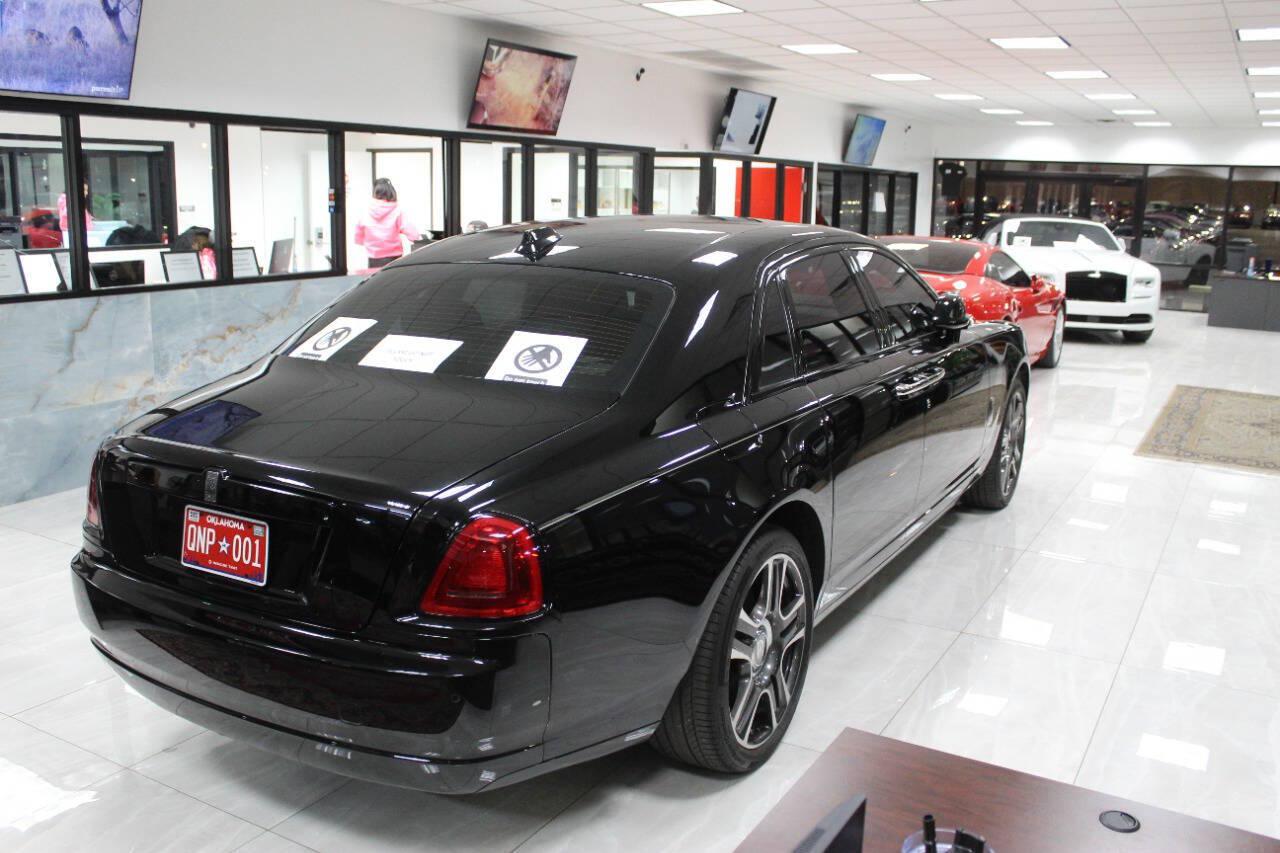 2019 Black Rolls-Royce Ghost Sedan (SCA664S54KU) with an 6.6L V12 Twin Turbocharger 6.6L V12 engine, Automatic 8-Speed transmission, located at 4301 NW 39th , Oklahoma City, OK, 73112, (405) 949-5600, 35.512135, -97.598671 - PERSONAL VEHICLE LAST FEW YEARS. it's one of a wife's few possessions that are considered toys looks and drives brand new its a must see. My name is Josh, and I own dealerships and finance companies here in Oklahoma. I have 27 years of experience buying and selling all makes and models of vehi- Photo#33