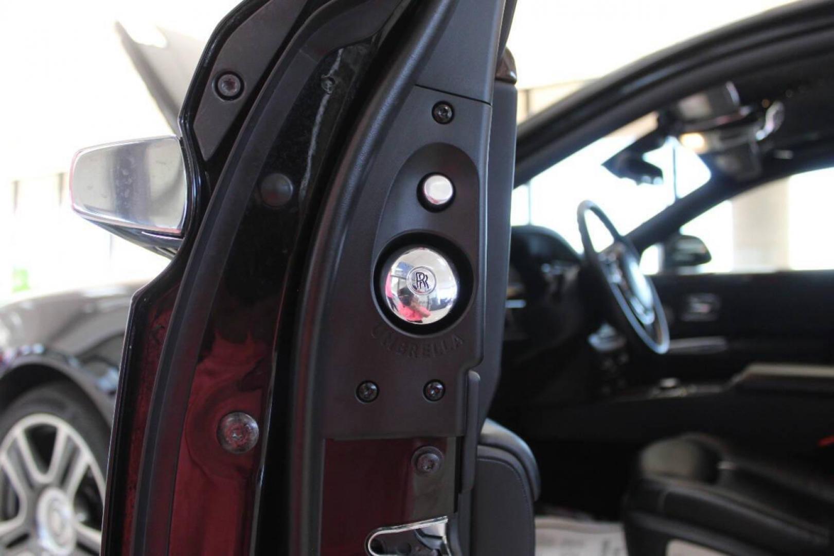 2019 Black Rolls-Royce Ghost Series II Sedan (SCA664S54KU) with an 6.6L V12 DOHC 48V engine, 8A transmission, located at 4301 NW 39th , Oklahoma City, OK, 73112, (405) 949-5600, 35.512135, -97.598671 - Photo#20
