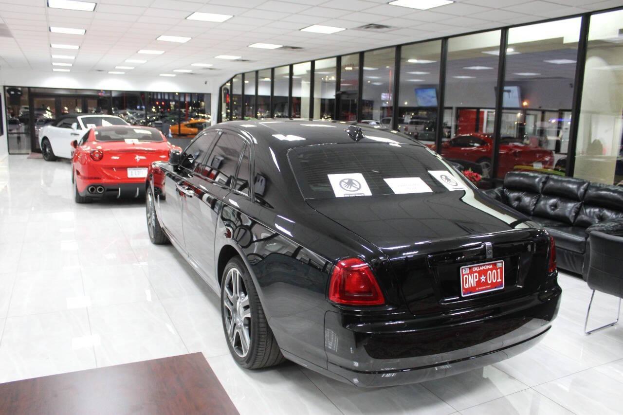 2019 Black Rolls-Royce Ghost Series II Sedan (SCA664S54KU) with an 6.6L V12 DOHC 48V engine, 8A transmission, located at 4301 NW 39th , Oklahoma City, OK, 73112, (405) 949-5600, 35.512135, -97.598671 - PERSONAL VEHICLE LAST FEW YEARS. it's one of a wife's few possessions that are considered toys looks and drives brand new its a must see. My name is Josh, and I own dealerships and finance companies here in Oklahoma. I have 27 years of experience buying and selling all makes and models of vehi - Photo#31