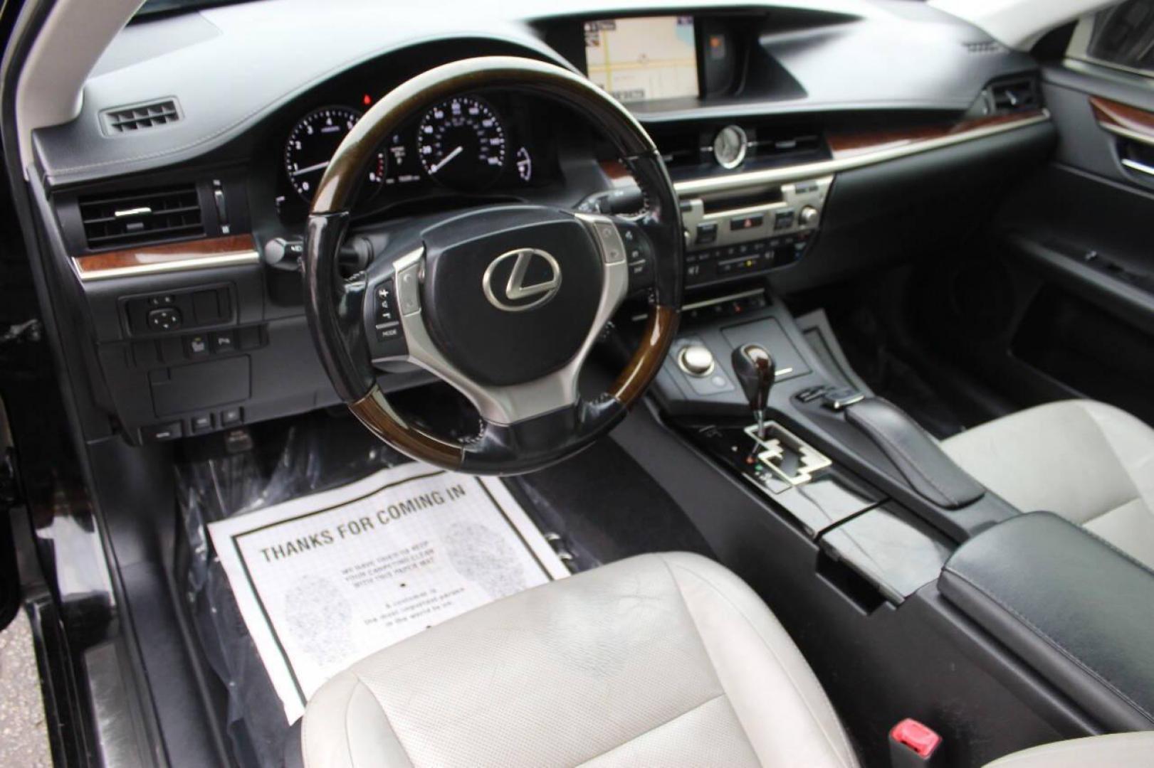 2015 Black Lexus ES 350 Sedan (JTHBK1GGXF2) with an 3.5L V6 DOHC 24V engine, 6-Speed Automatic transmission, located at 4301 NW 39th , Oklahoma City, OK, 73112, (405) 949-5600, 35.512135, -97.598671 - NO DRIVERS LICENCE NO-FULL COVERAGE INSURANCE-NO CREDIT CHECK. COME ON OVER TO SUPERSPORTS AND TAKE A LOOK AND TEST DRIVE. PLEASE GIVE US A CALL AT (405) 949-5600. NO LICENSIA DE MANEJAR- NO SEGURO DE COBERTURA TOTAL- NO VERIFICACCION DE CREDITO. POR FAVOR VENGAN A SUPERSPORTS, ECHE UN - Photo#15
