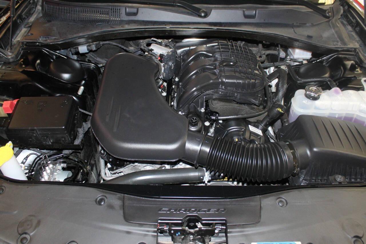 2023 Black Dodge Charger SXT (2C3CDXBG5PH) with an 3.6L V6 DOHC 24V engine, 8A transmission, located at 4301 NW 39th , Oklahoma City, OK, 73112, (405) 949-5600, 35.512135, -97.598671 - NO DRIVERS LICENCE -NO FULL COVERAGE INSURANCE - NO CREDIT CHECK. COME ON OVER TO SUPERSPORTS, TAKE A LOOK AND TEST DRIVE. PLEASE GIVE US A CALL AT (405) 949-5600. NO LICENCIA DE CONDUCIR - NO SEGURO DE COBERTURA TOTAL - NO VERIFICACION DE CREDITO. VISITENOS EN SUPERSPORTS, MIRE NUESTRO - Photo#7