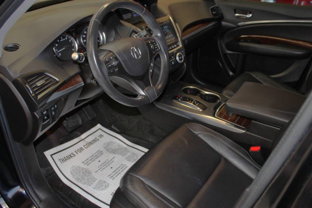 2018 Black Acura MDX SH-AWD 9-Spd AT w/Tech Package (5J8YD4H52JL) with an 3.5L V6 3.5L V6 engine, Automatic 9-Speed transmission, located at 4301 NW 39th , Oklahoma City, OK, 73112, (405) 949-5600, 35.512135, -97.598671 - NO DRIVERS LICENCE NO-FULL COVERAGE INSURANCE-NO CREDIT CHECK. COME ON OVER TO SUPERSPORTS AND TAKE A LOOK AND TEST DRIVE. PLEASE GIVE US A CALL AT (405) 949-5600. NO LICENSIA DE MANEJAR- NO SEGURO DE COBERTURA TOTAL- NO VERIFICACCION DE CREDITO. POR FAVOR VENGAN A SUPERSPORTS, ECHE UN - Photo#18