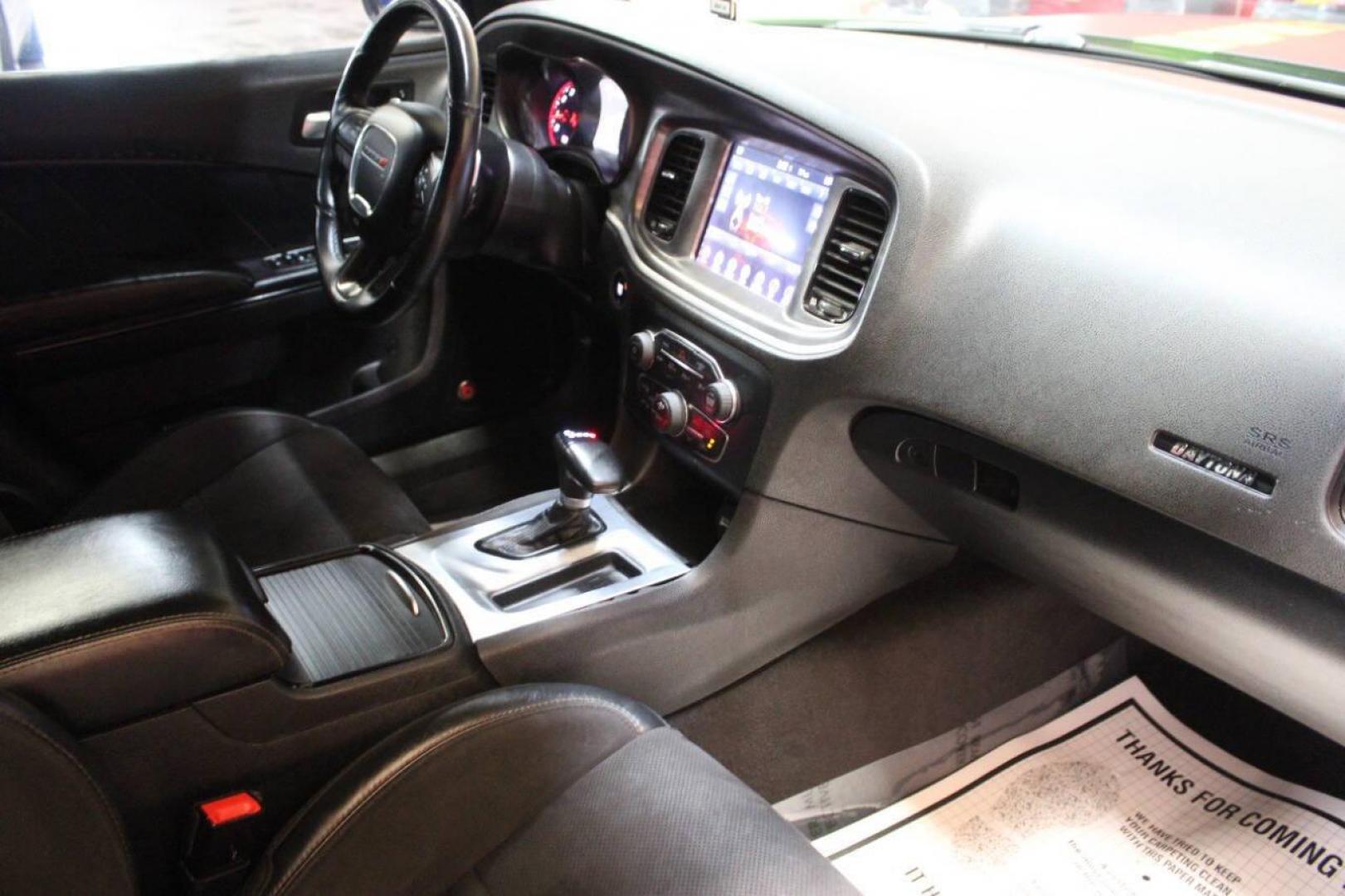 2017 Green Dodge Charger R/T (2C3CDXCT1HH) with an 5.7L V8 OHV 16V engine, 8A transmission, located at 4301 NW 39th , Oklahoma City, OK, 73112, (405) 949-5600, 35.512135, -97.598671 - NO DRIVERS LICENCE NO-FULL COVERAGE INSURANCE-NO CREDIT CHECK. COME ON OVER TO SUPERSPORTS AND TAKE A LOOK AND TEST DRIVE. PLEASE GIVE US A CALL AT (405) 949-5600. NO LICENSIA DE MANEJAR- NO SEGURO DE COBERTURA TOTAL- NO VERIFICACCION DE CREDITO. POR FAVOR VENGAN A SUPERSPORTS, ECHE UN - Photo#9