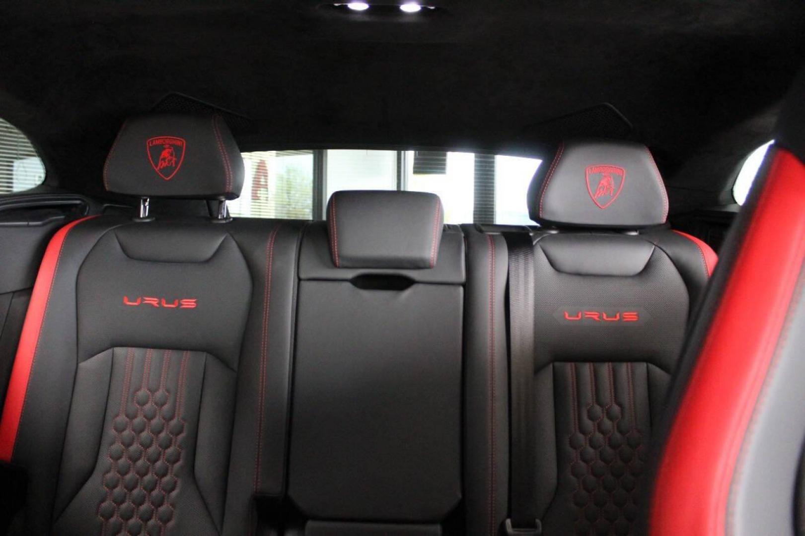 2023 Off White Lamborghini Urus S (ZPBUB3ZL4PL) with an 4.0L V8 DOHC 32V engine, 8A transmission, located at 4301 NW 39th , Oklahoma City, OK, 73112, (405) 949-5600, 35.512135, -97.598671 - it's one of a wife's few possessions that are considered toys looks and drives brand new its a must see. looks and drives brand new its a must see. under factory warranty. fresh oil. NO DRIVERS LICENCE NO-FULL COVERAGE INSURANCE-NO CREDIT CHECK. COME ON OVER TO SUPERSPORTS AND TAKE A LOOK AND - Photo#21